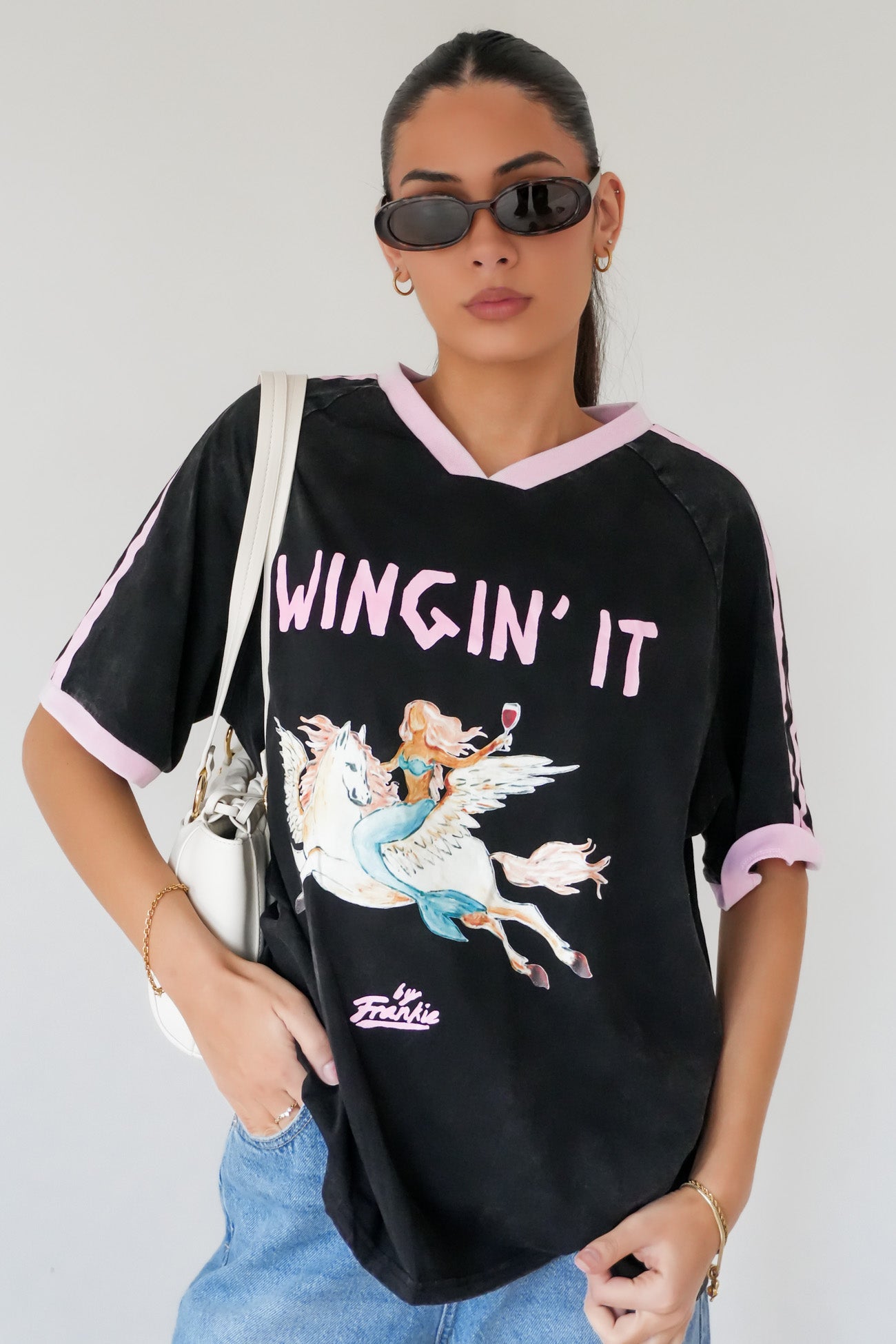 Wingin' It Tee Black Acid