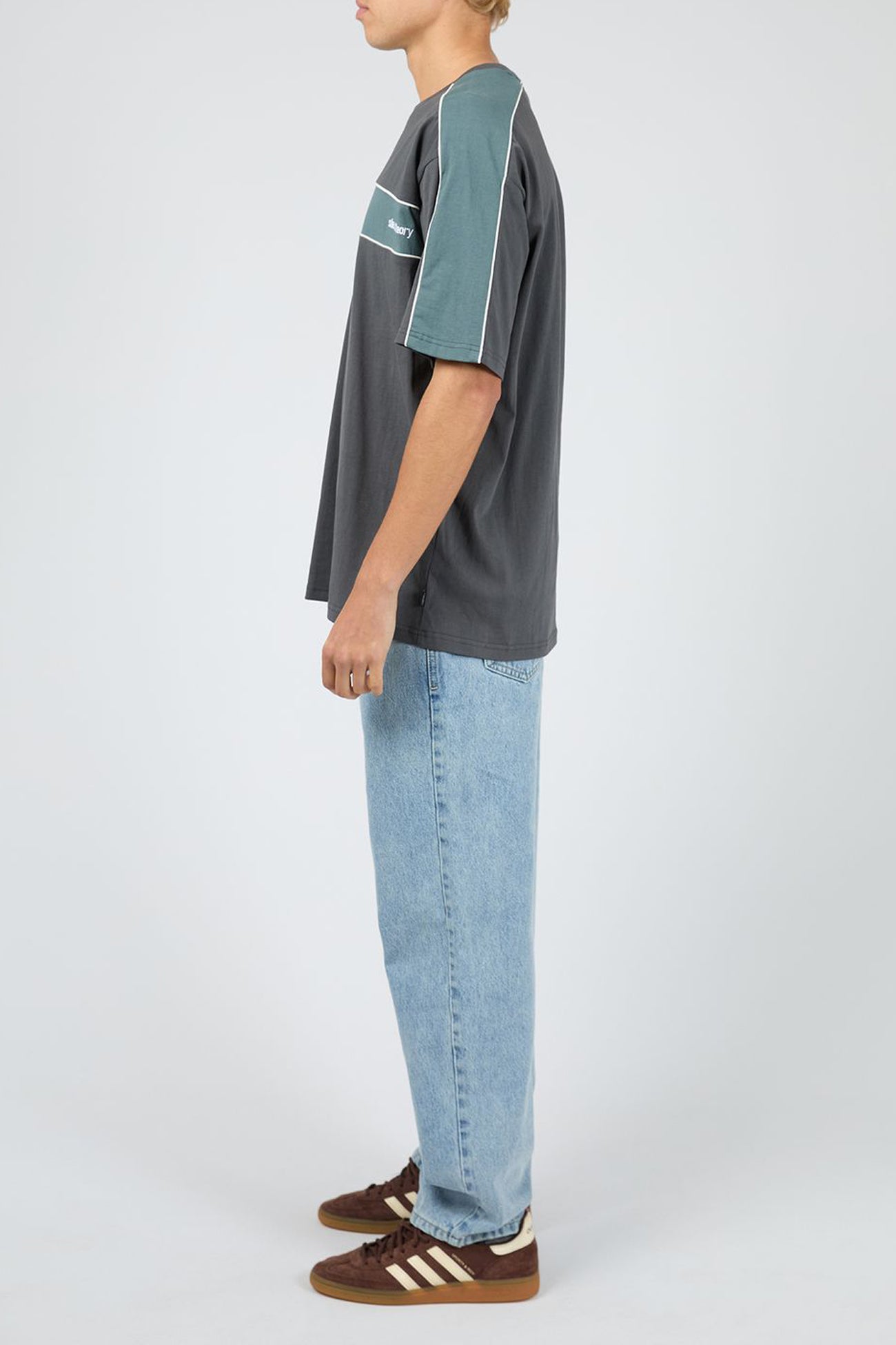 Cutback Panelled Tee Charcoal