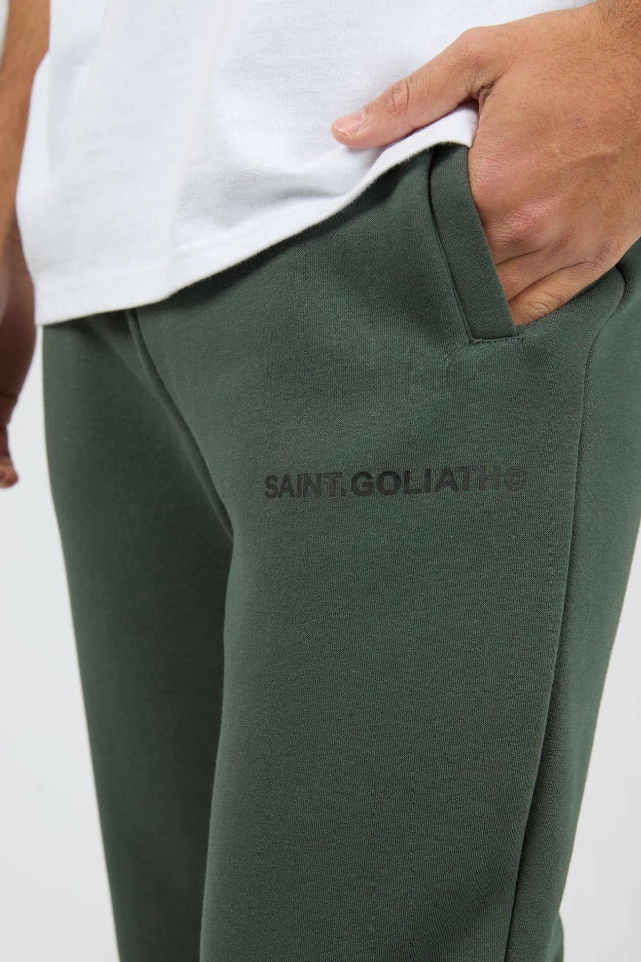 ID Sweatpant Pine