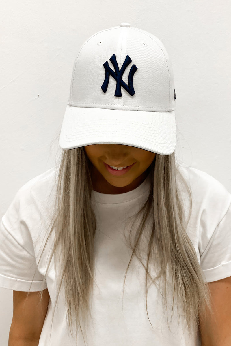 New York Yankees 9FORTY Strapback White