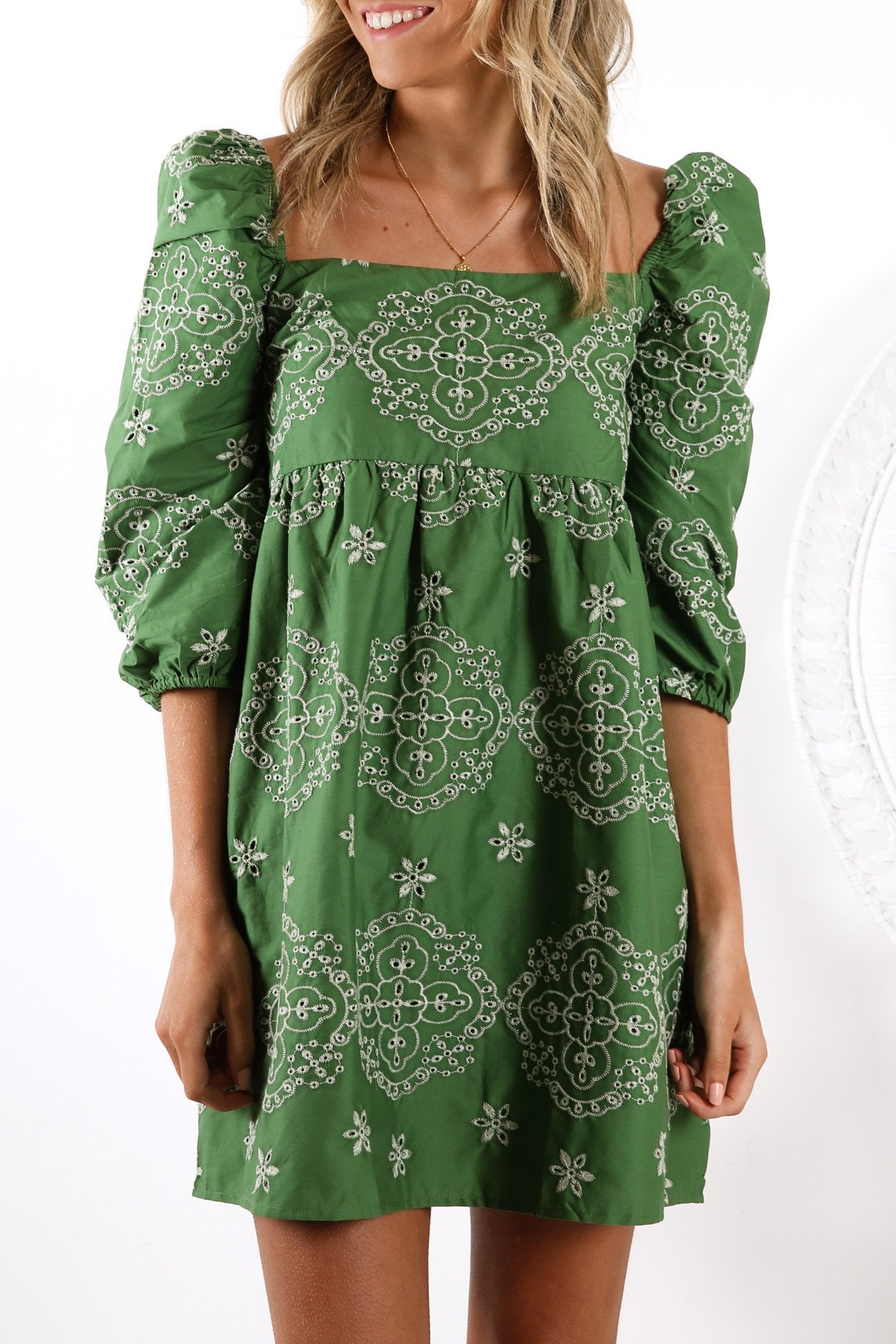 Kyla Embroidery Dress Green