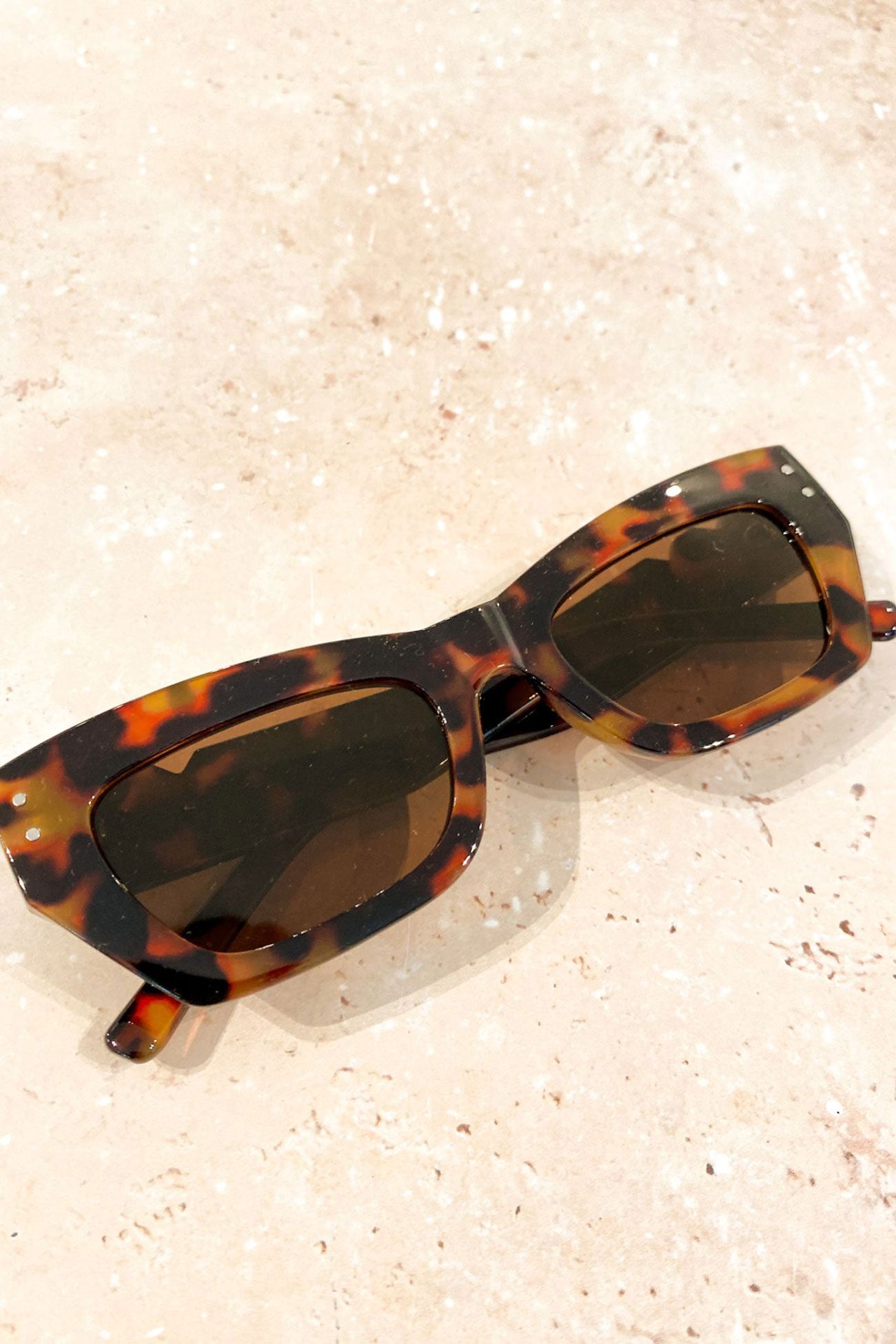 Sylvie Sunglasses // Tort