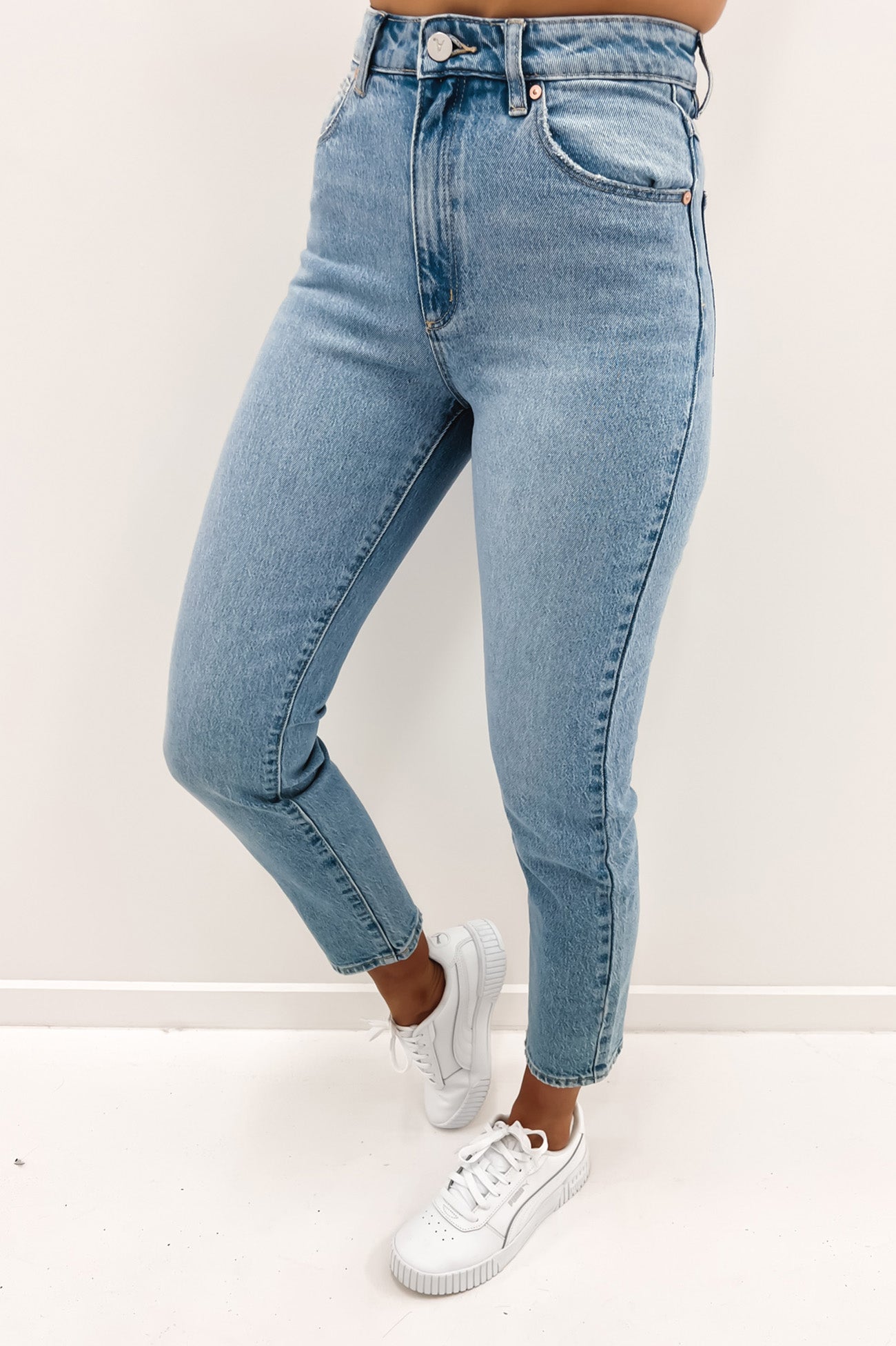 A 94 High Slim Jean Madelyn