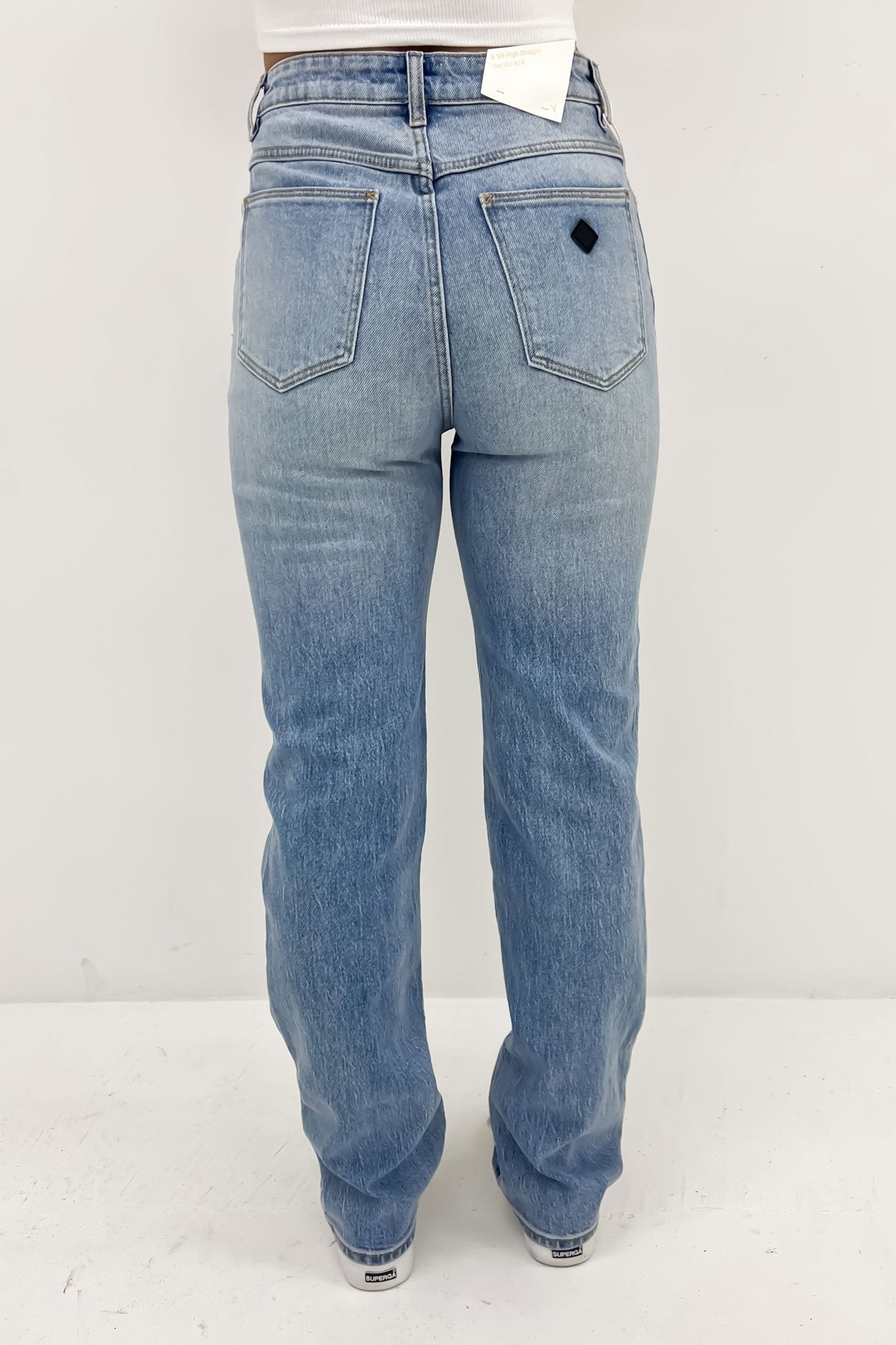 A 94 High Straight Jean Noa RCY