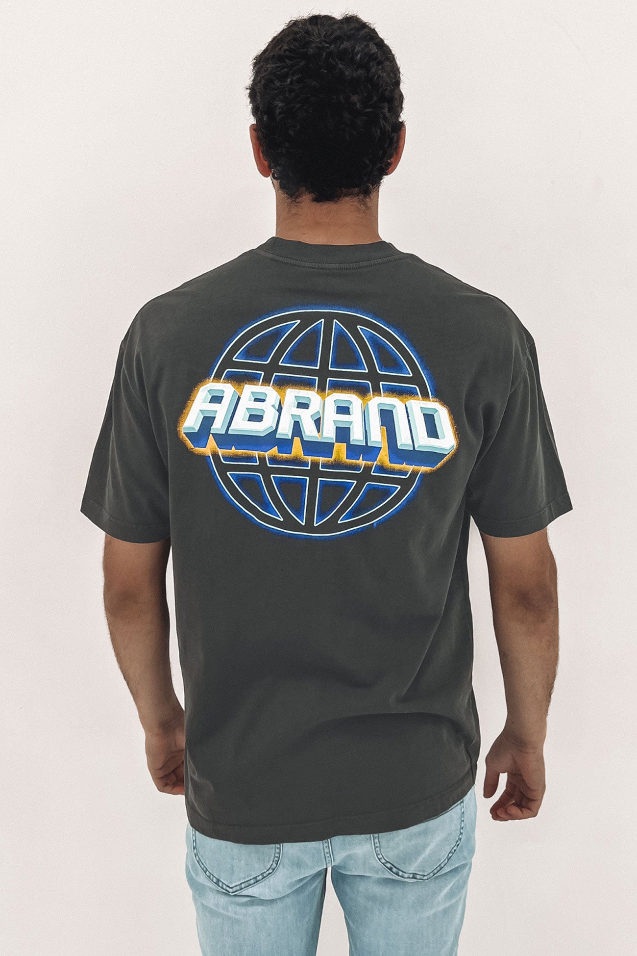 A Underground Tee Washed Black