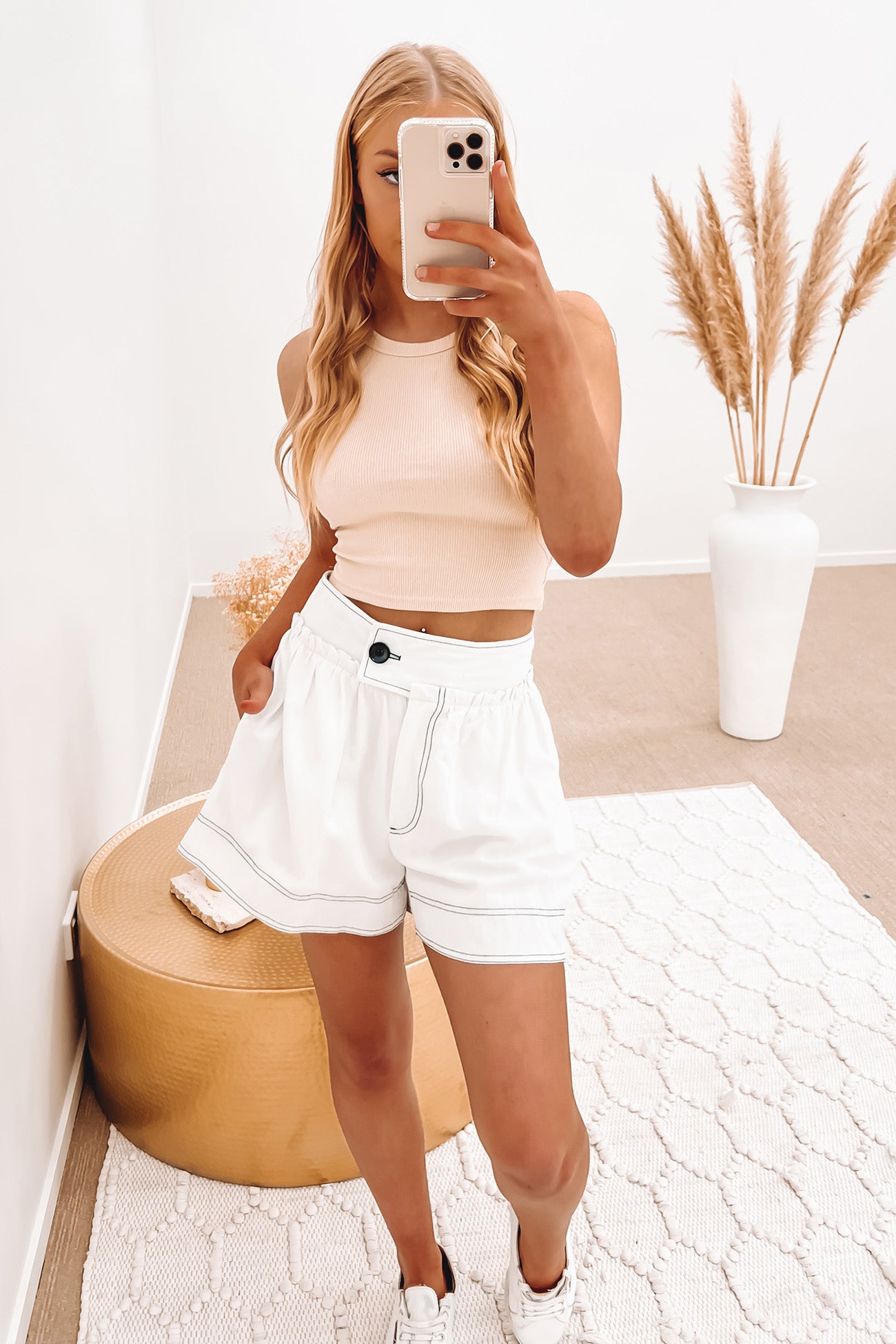 Andie Short White