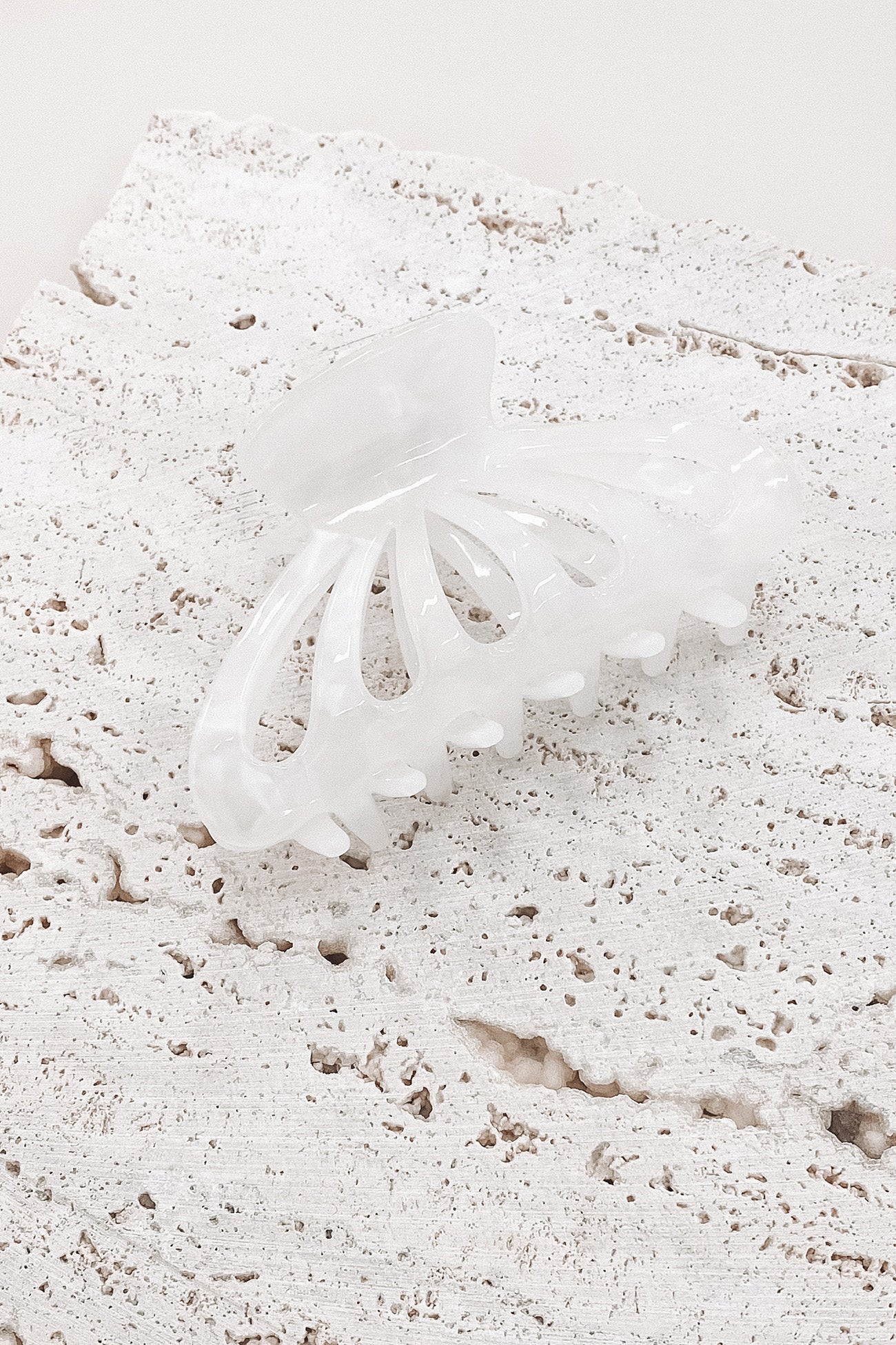 Bianca Claw Clip Ivory