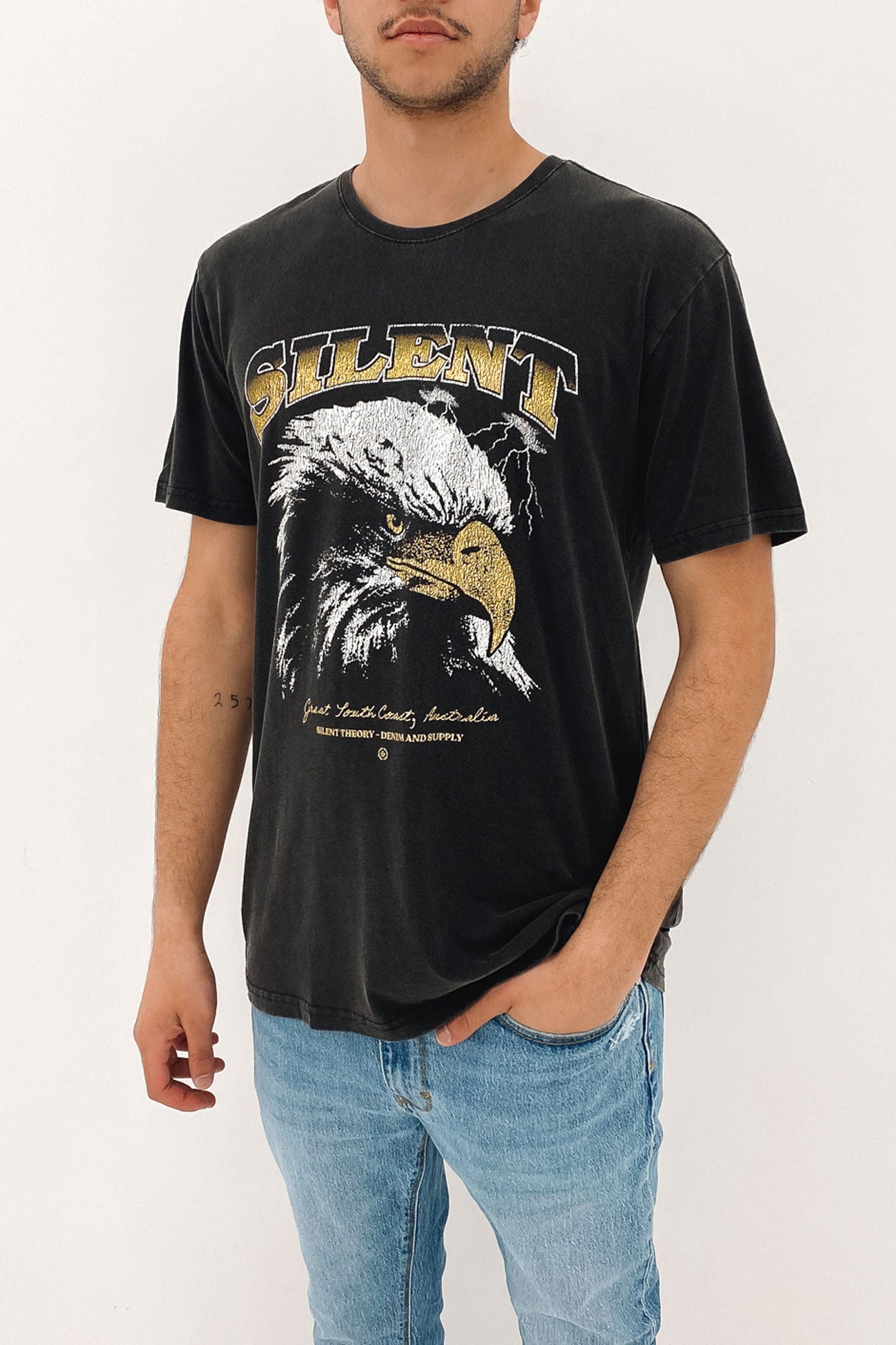 Botany Tee Vintage Black
