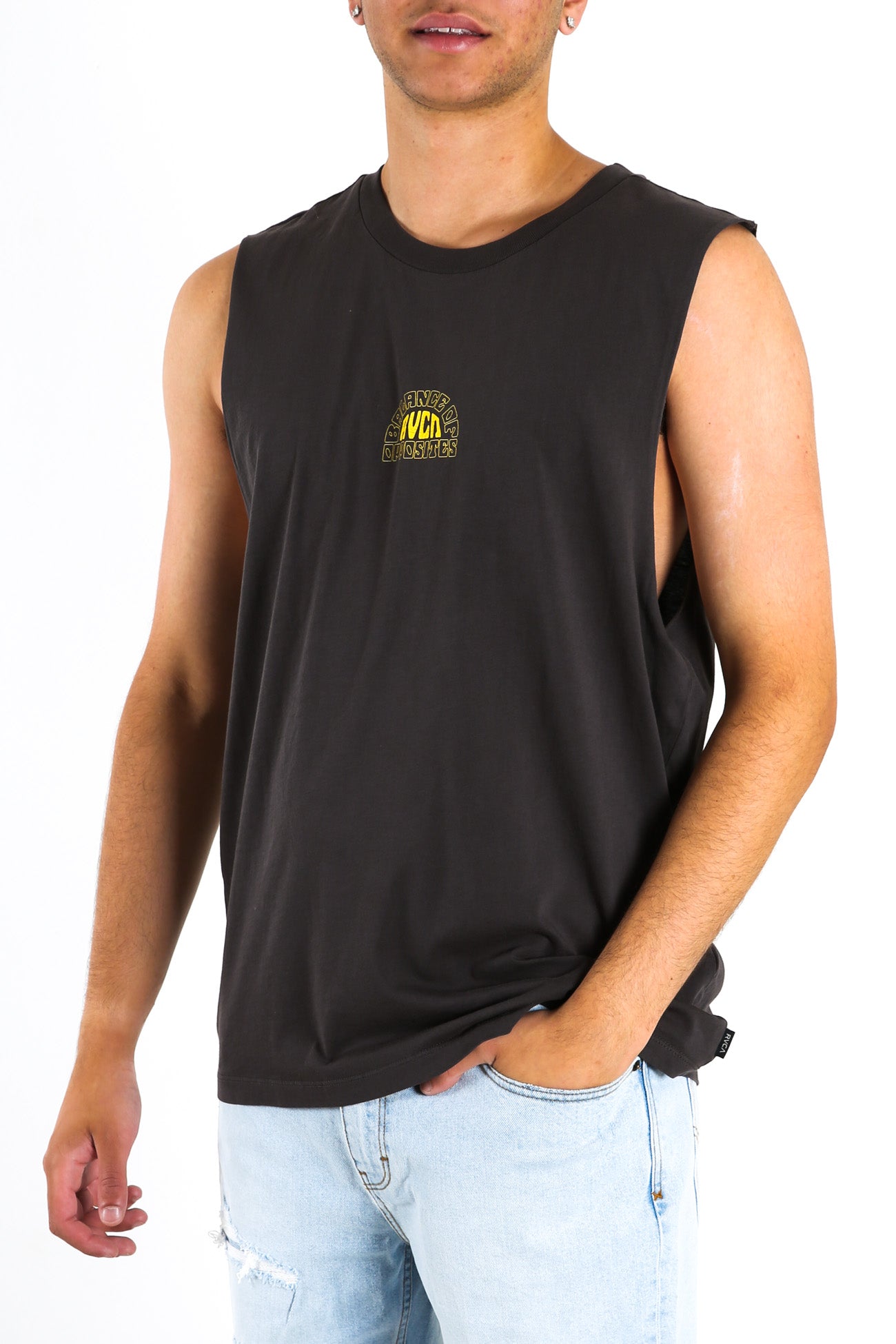Central Muscle Washed Black