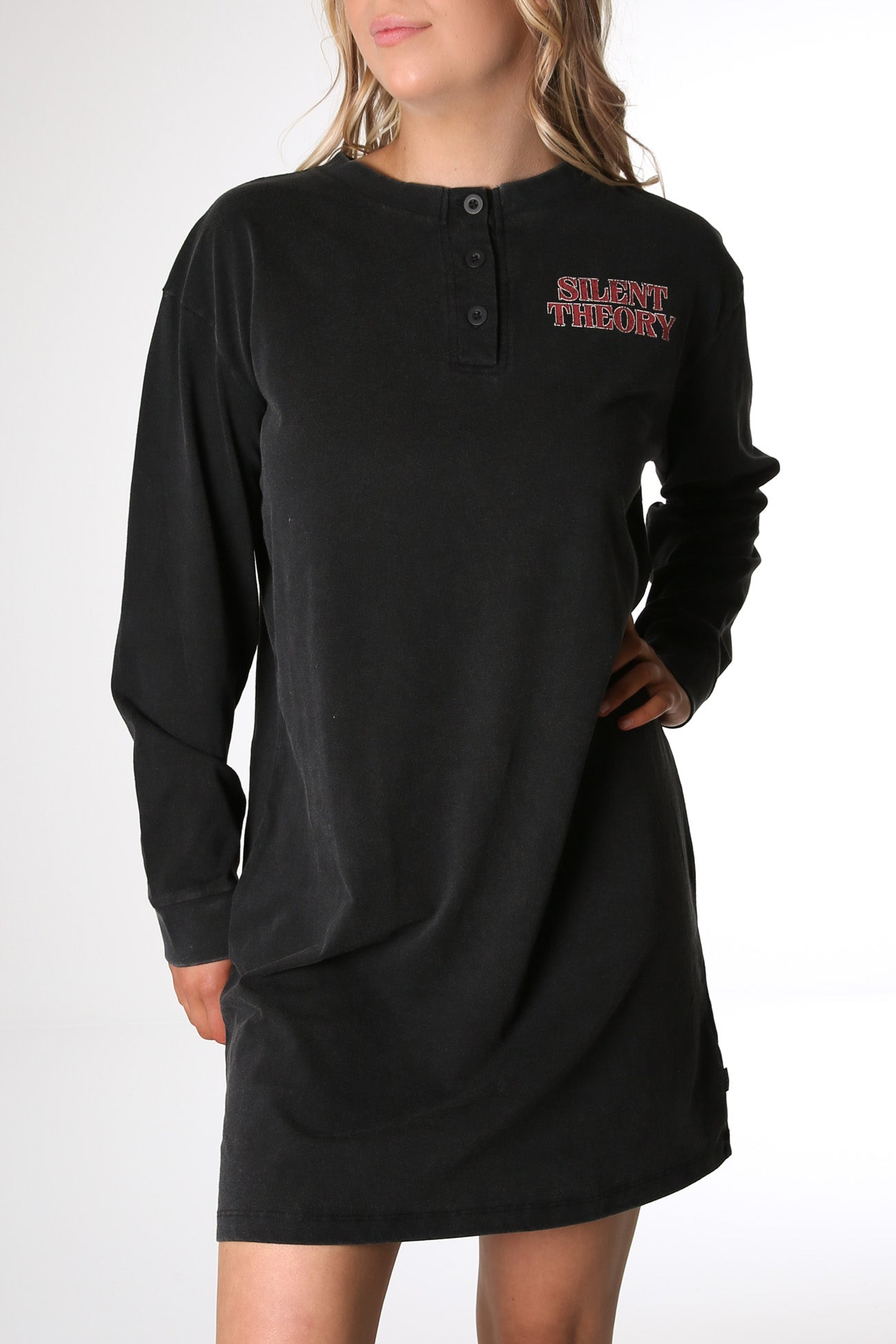 Colorado Henley Dress Washed Black