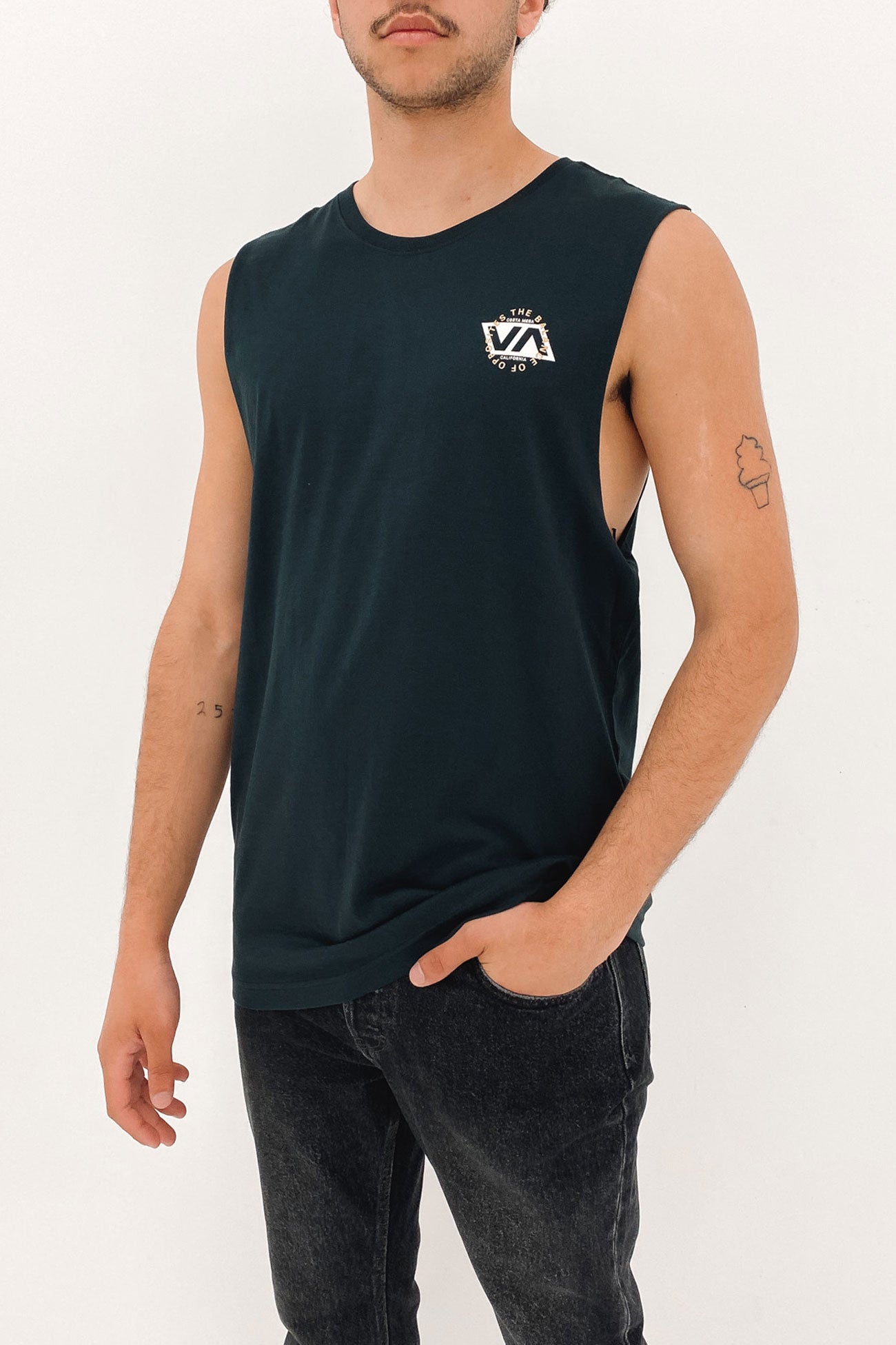 Division Muscle Black