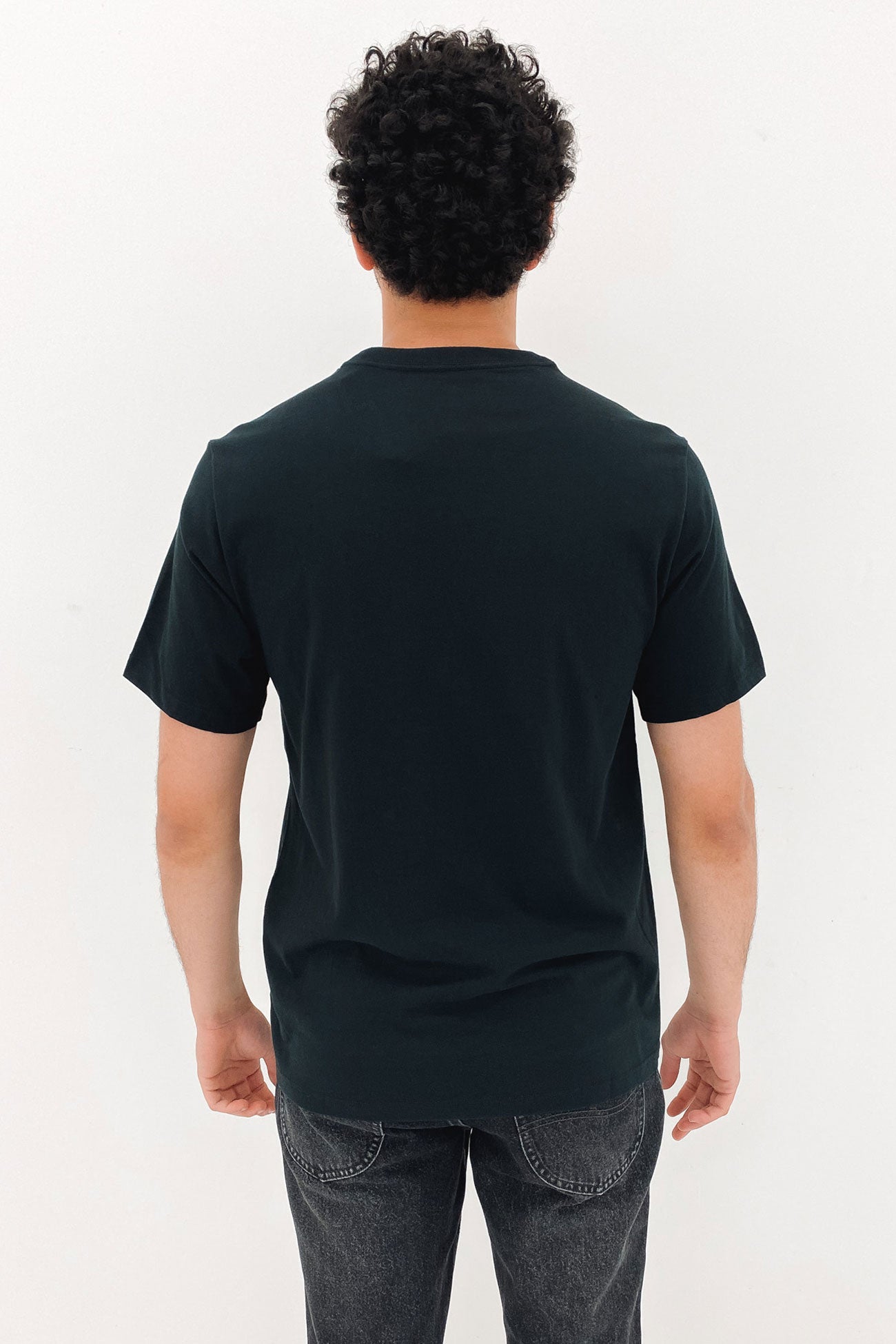 Gender Free Converse Go To Embroidered Star Chevron T-Shirt Black