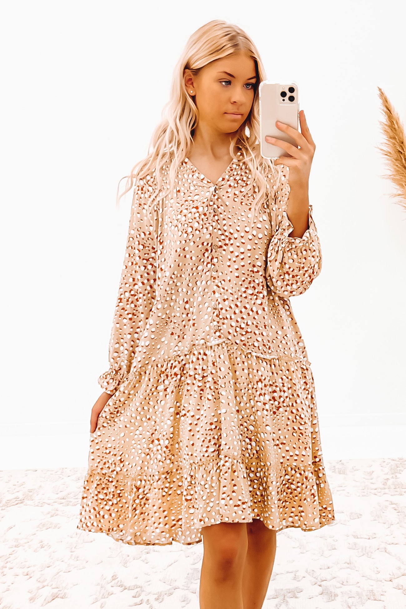 Gillian Dress Beige