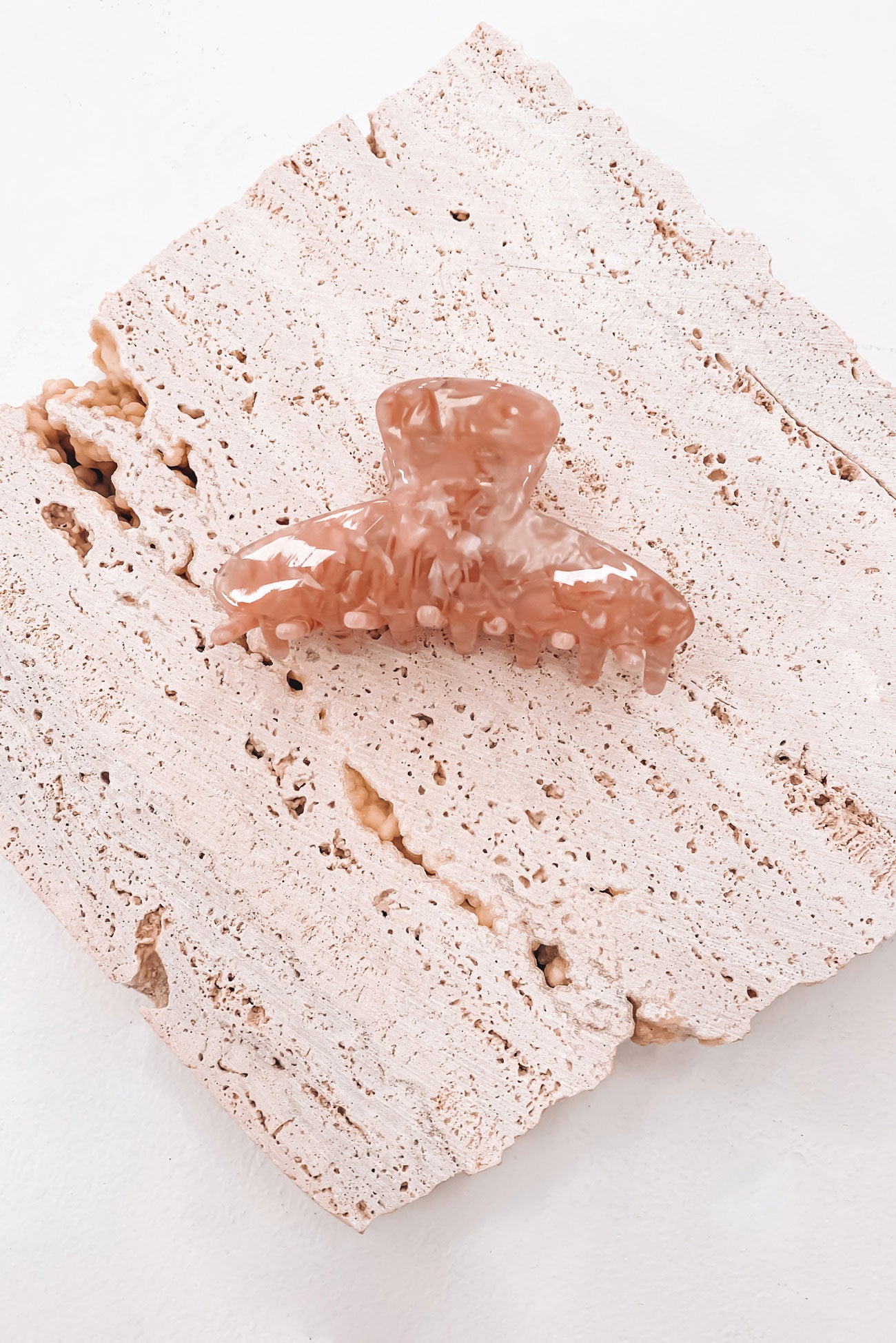 Rania Claw Clip Pink