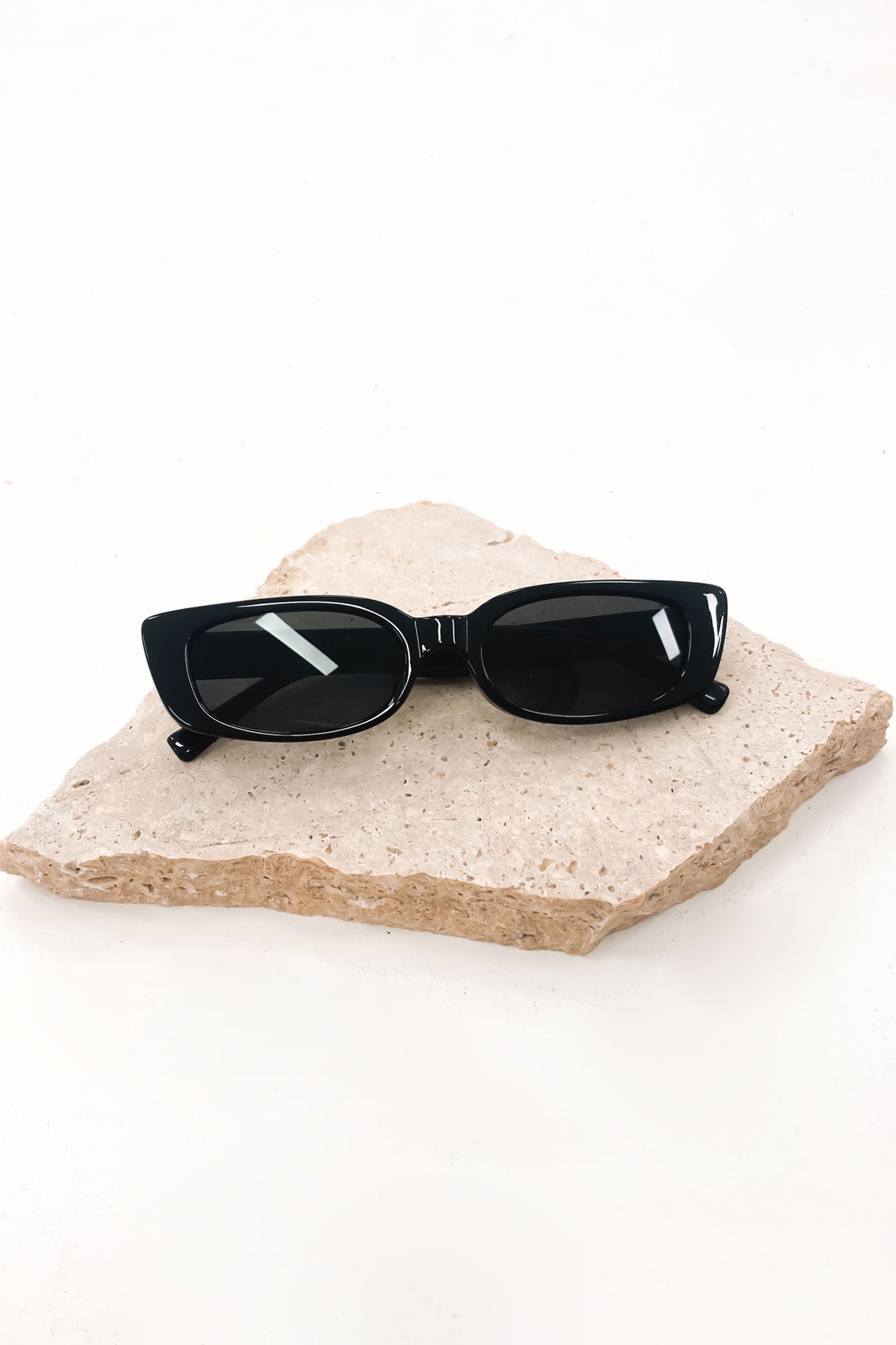 Carrie Sunglasses Black