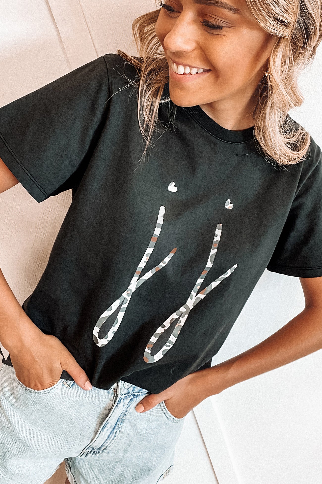 Inspire Tee Washed Black Leopard