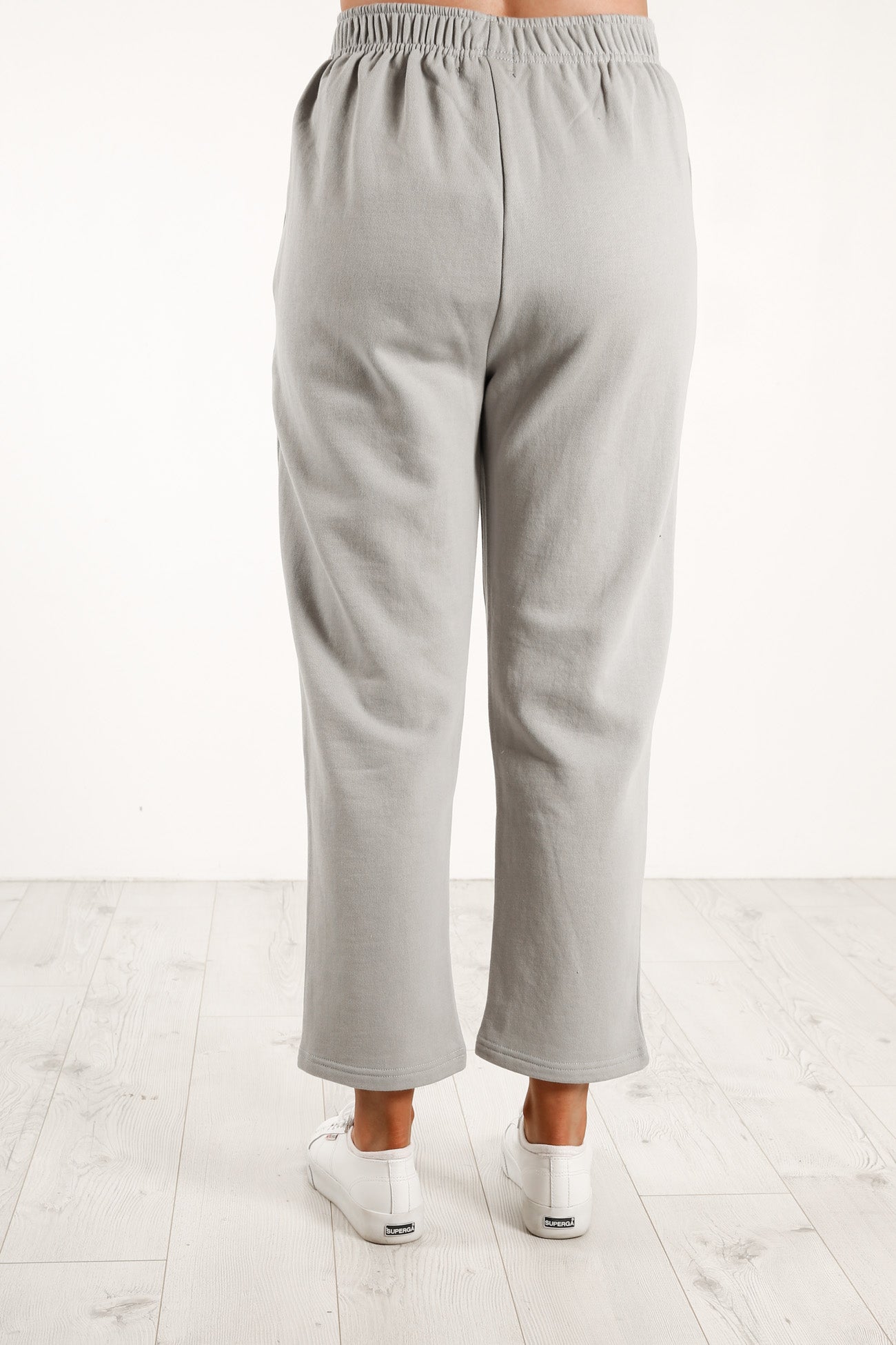 Italic Crop Sweatpant Flat Grey
