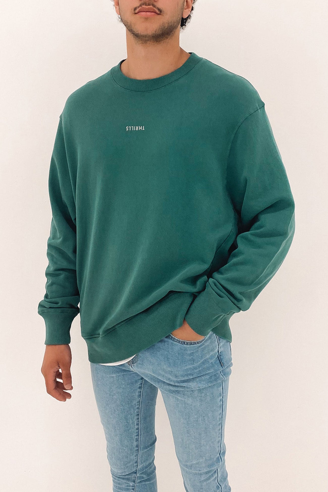 Minimal Thrills Oversize Crew Mallard Green
