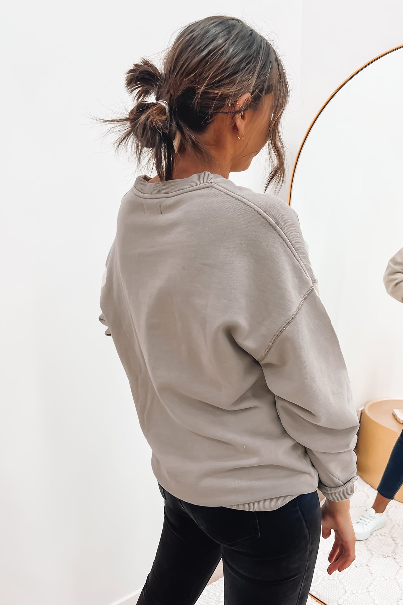 Minimal Thrills Slouch Crew Gravel