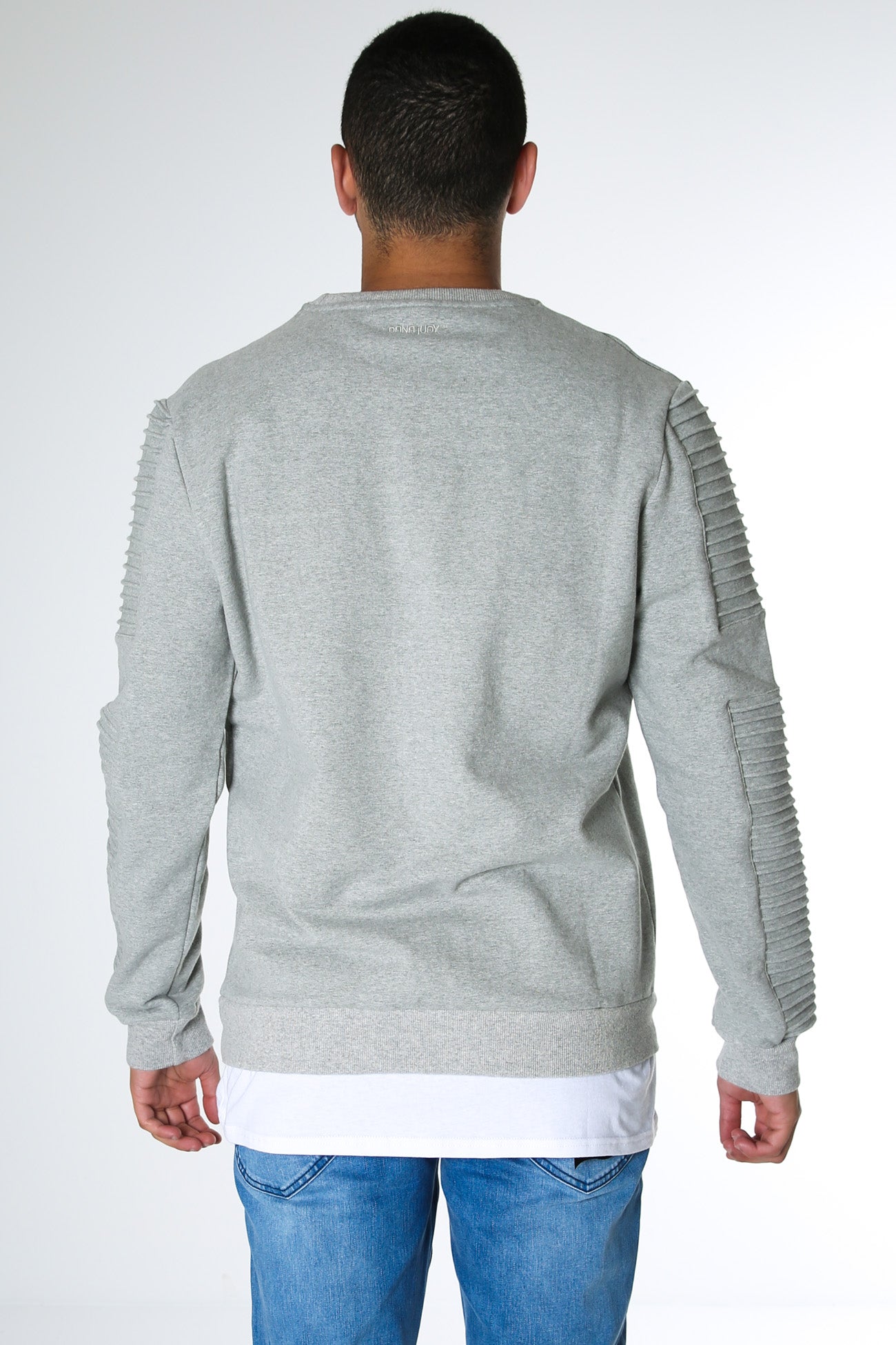 Montana Crew Grey Marle