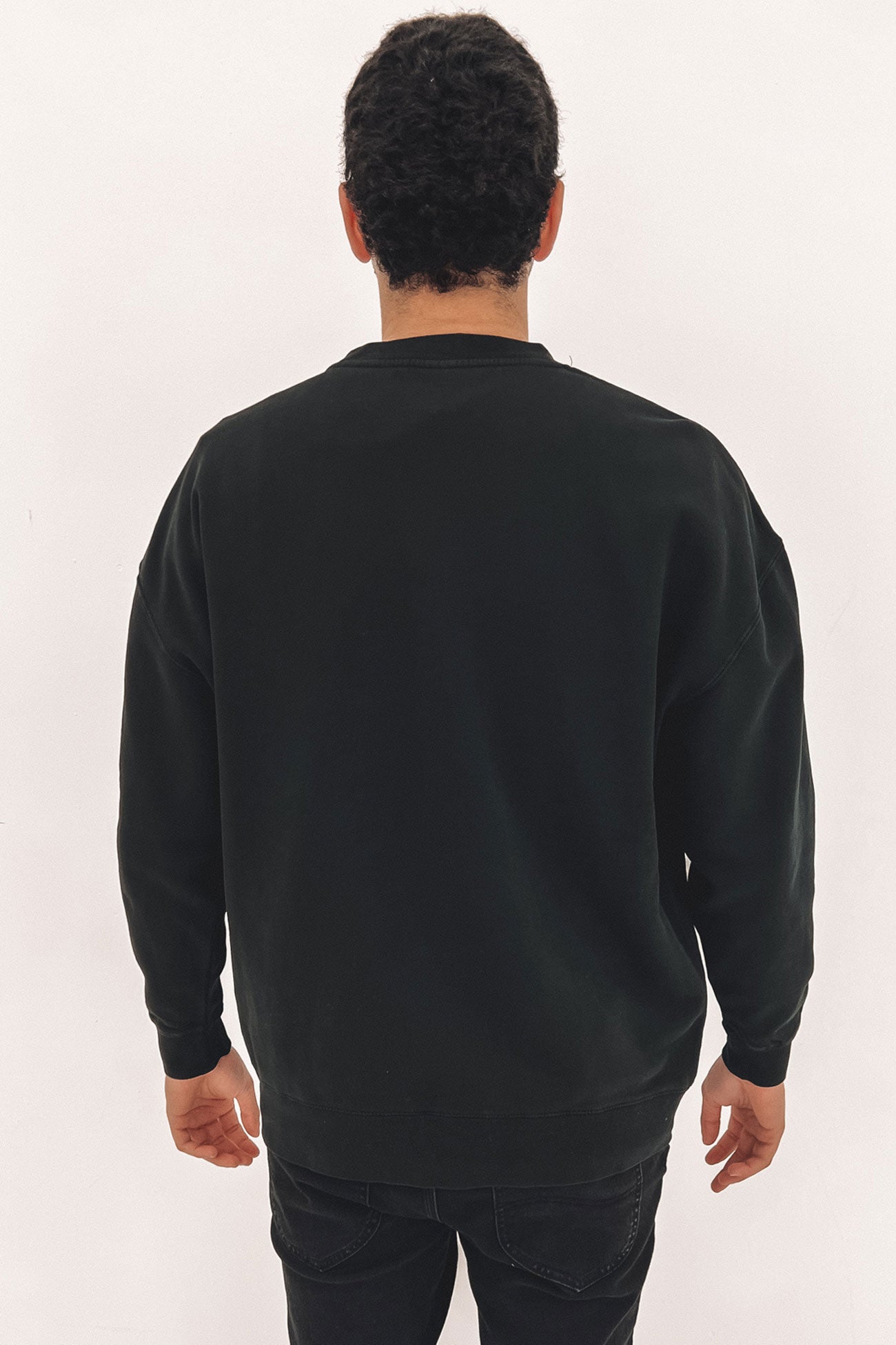 Nightcrawler Crew Sweat Washed Black