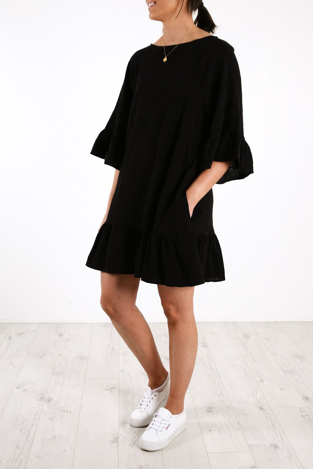 Sage Dress Black