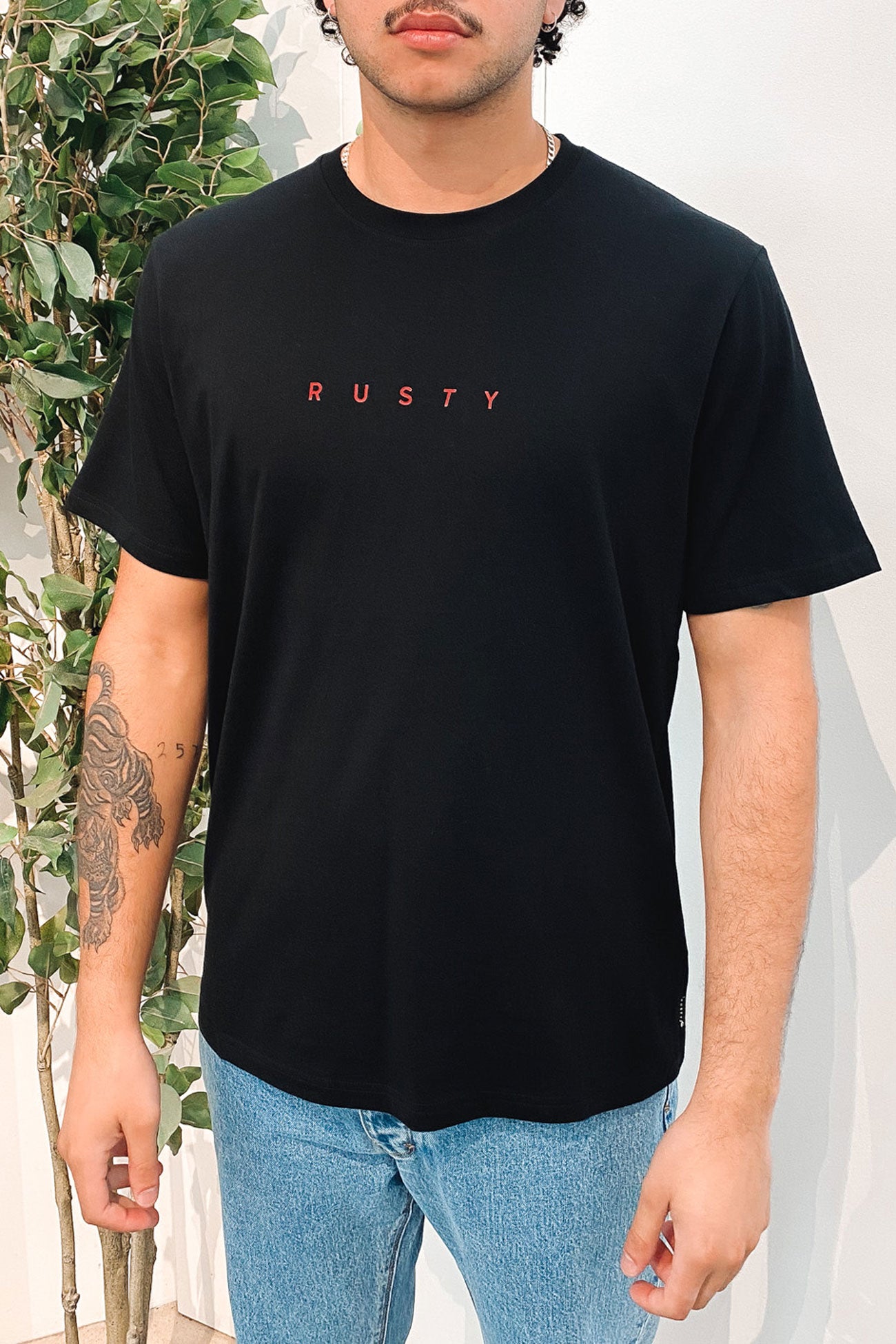 Short Cut Short Sleeve Tee Black 1