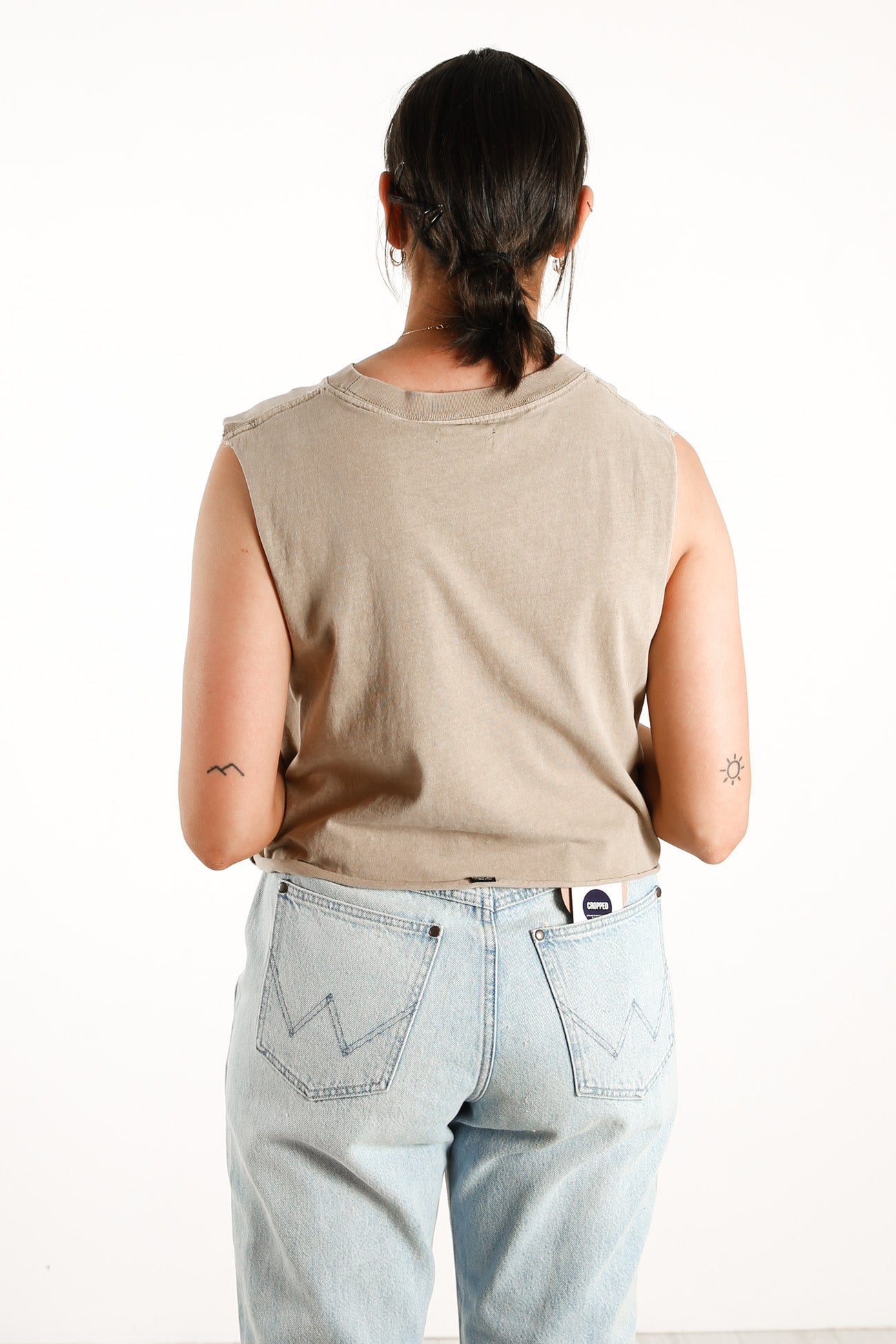 Storm The Castle Crop Muscle Vintage Khaki