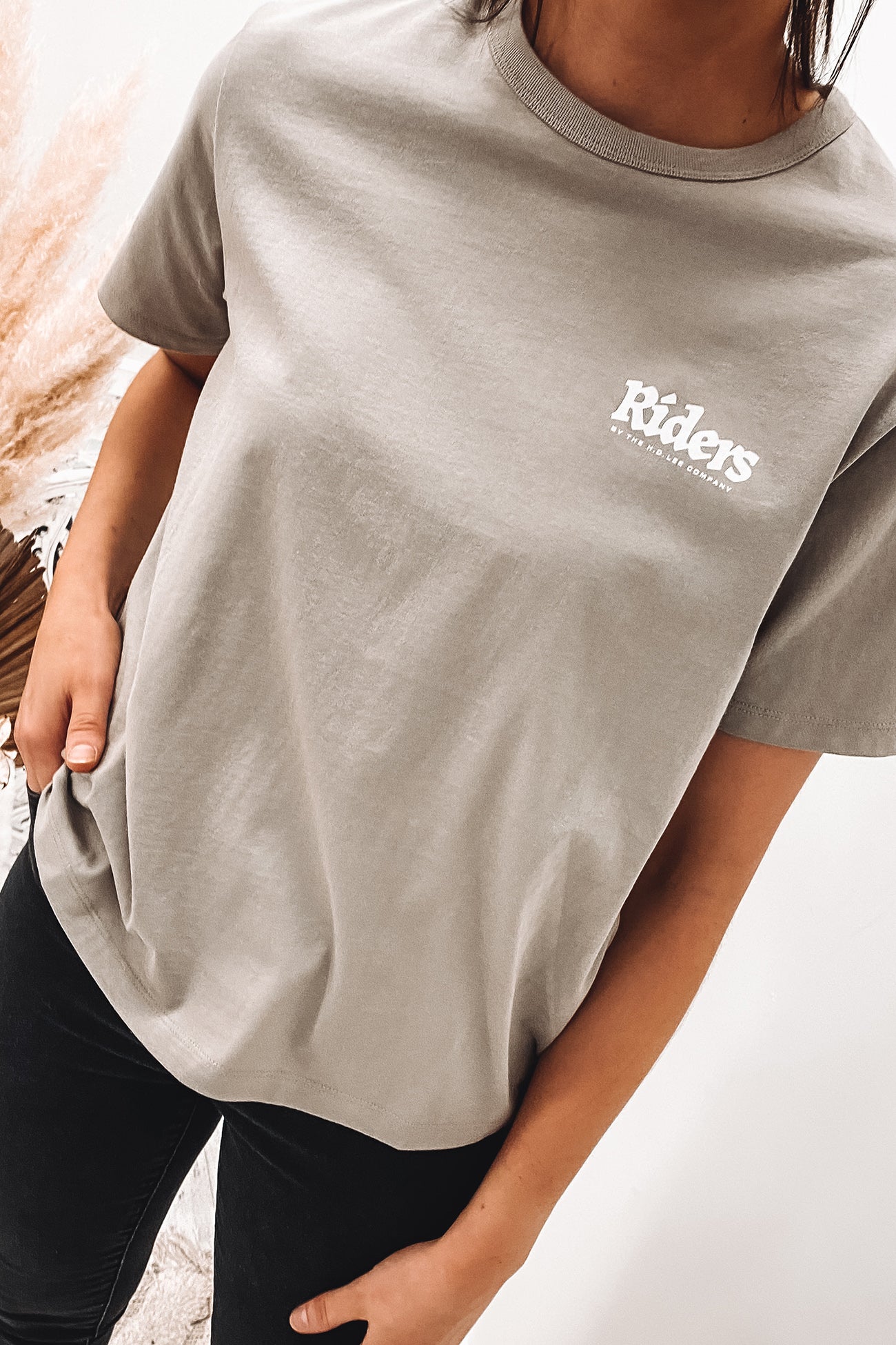 The Classic Tee Vintage Khaki