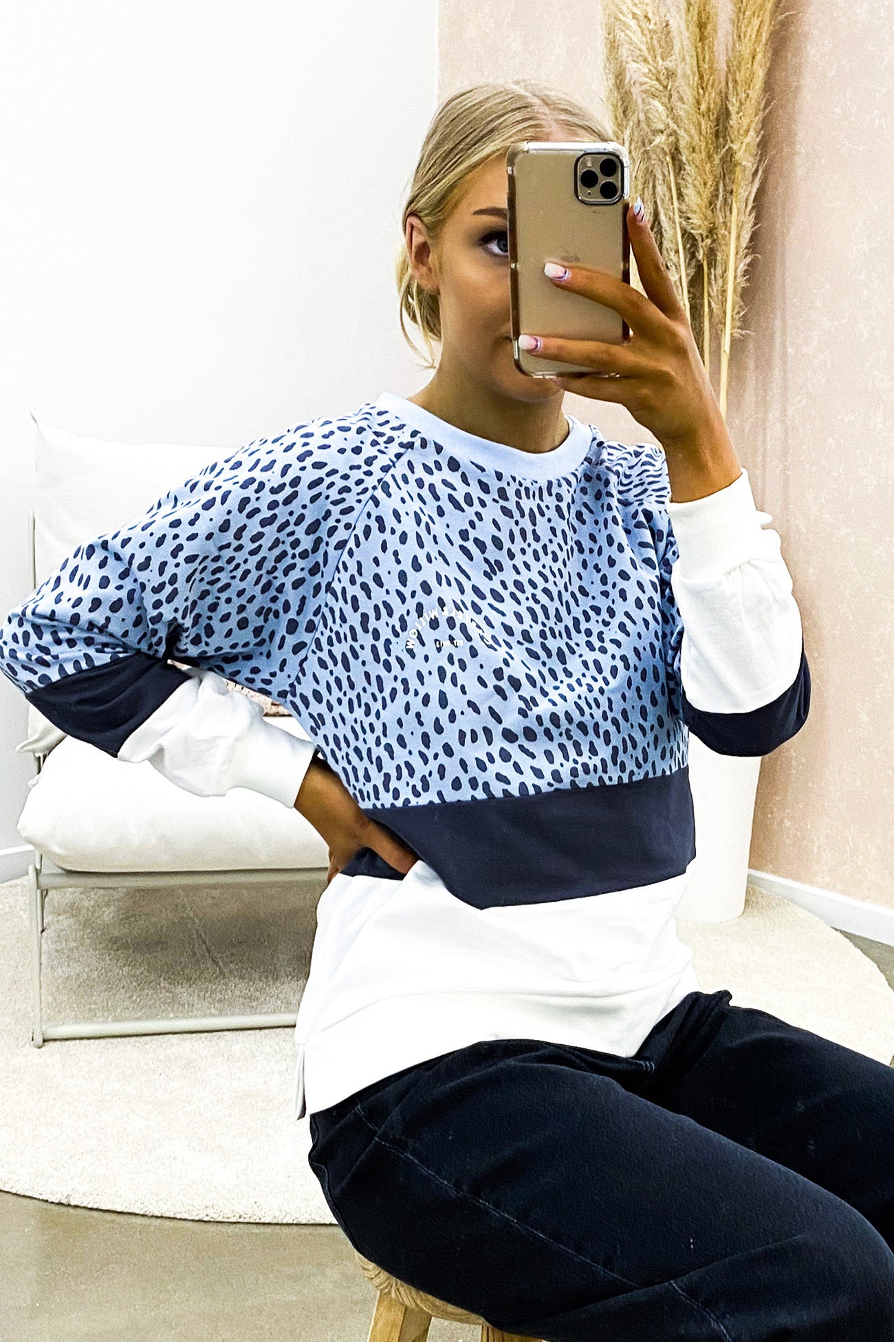 Tilly Sweater Blue Leopard