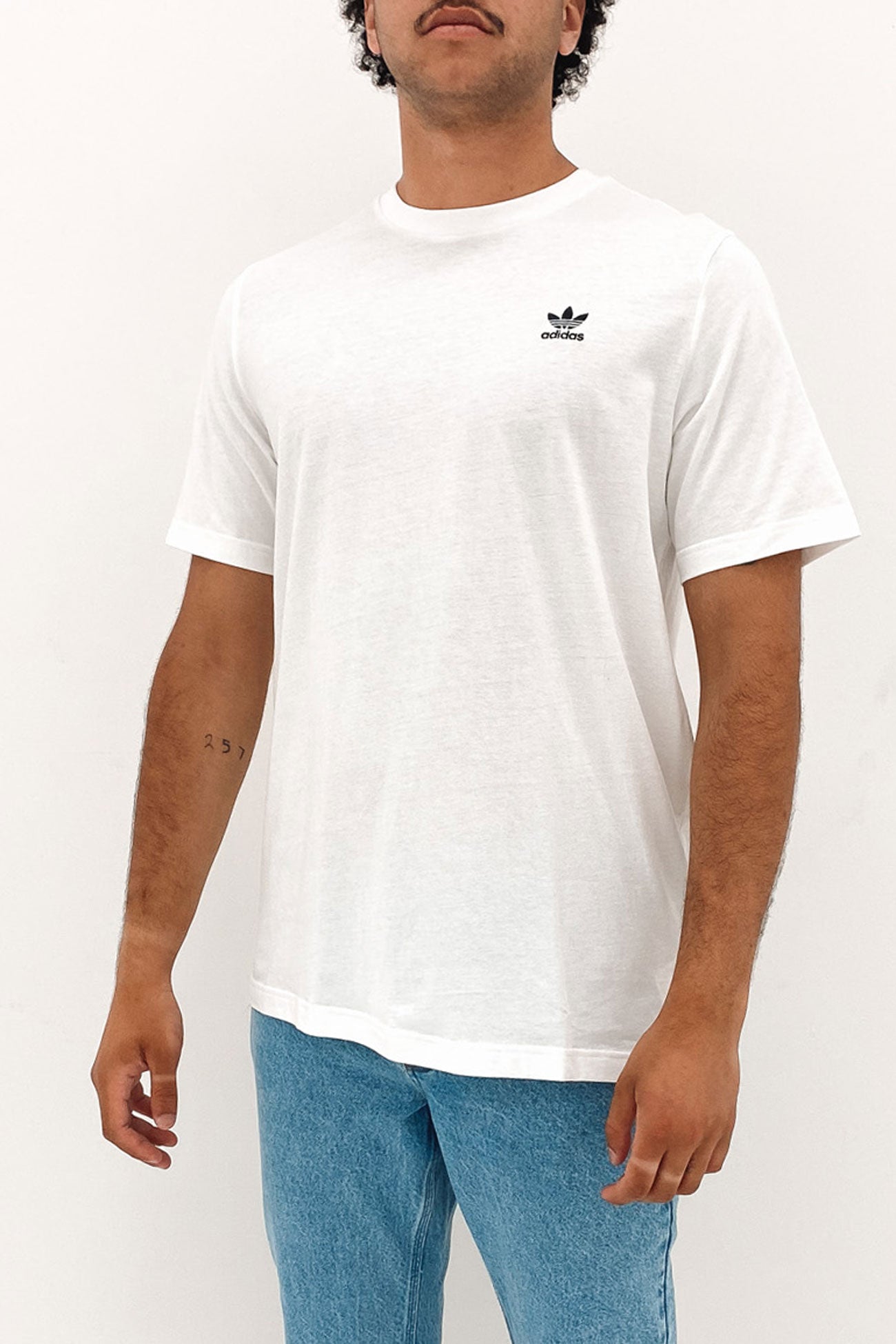 Trefoil Essentials Tee White