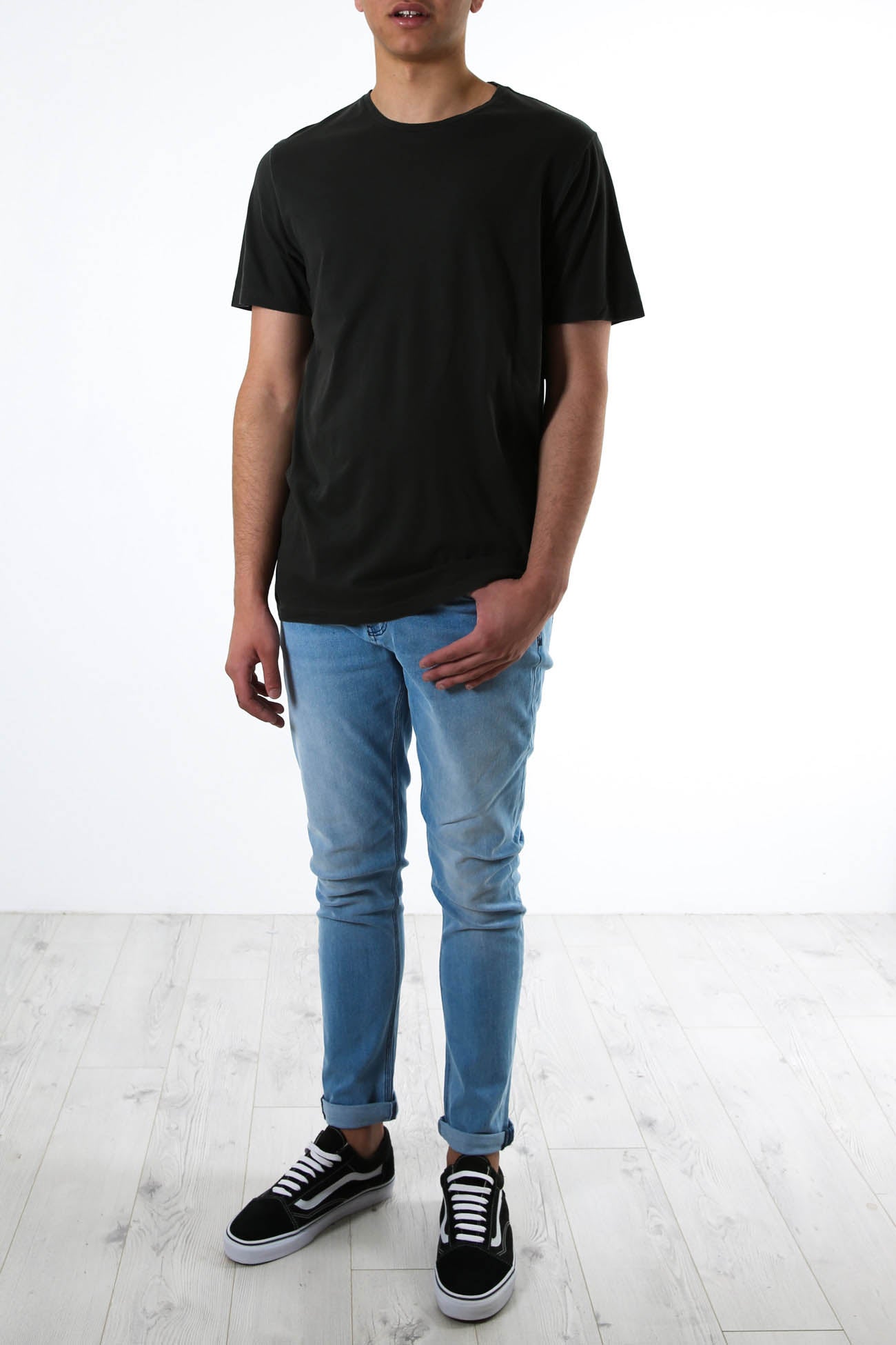 Wash Solid Short Sleeve Tee Black