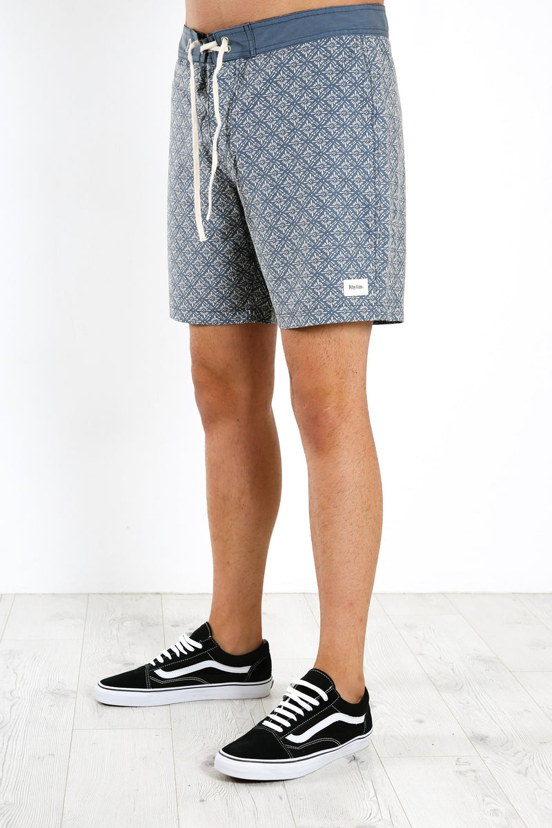 Habitat Trunk Indigo