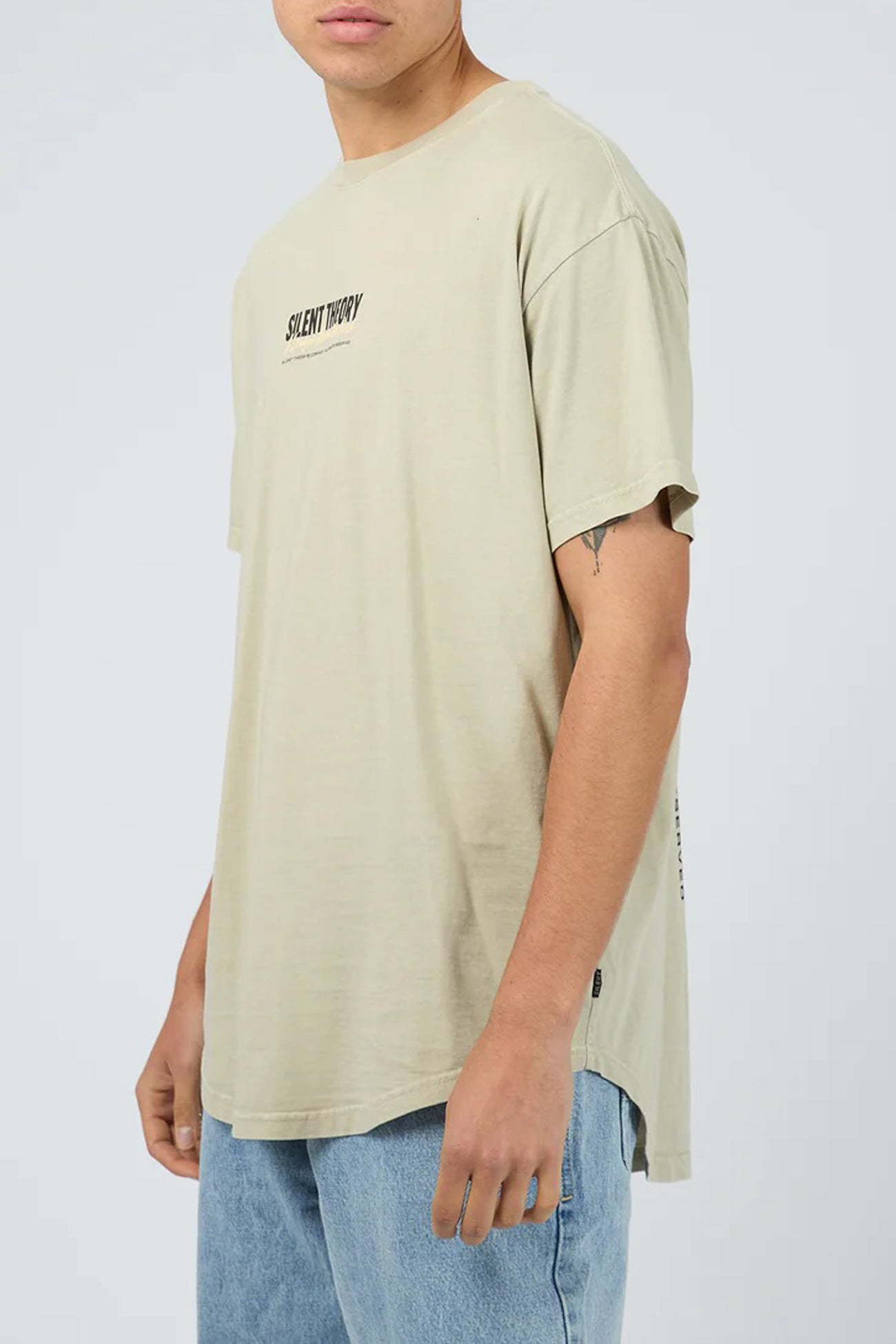 League Scoop Tee Herb