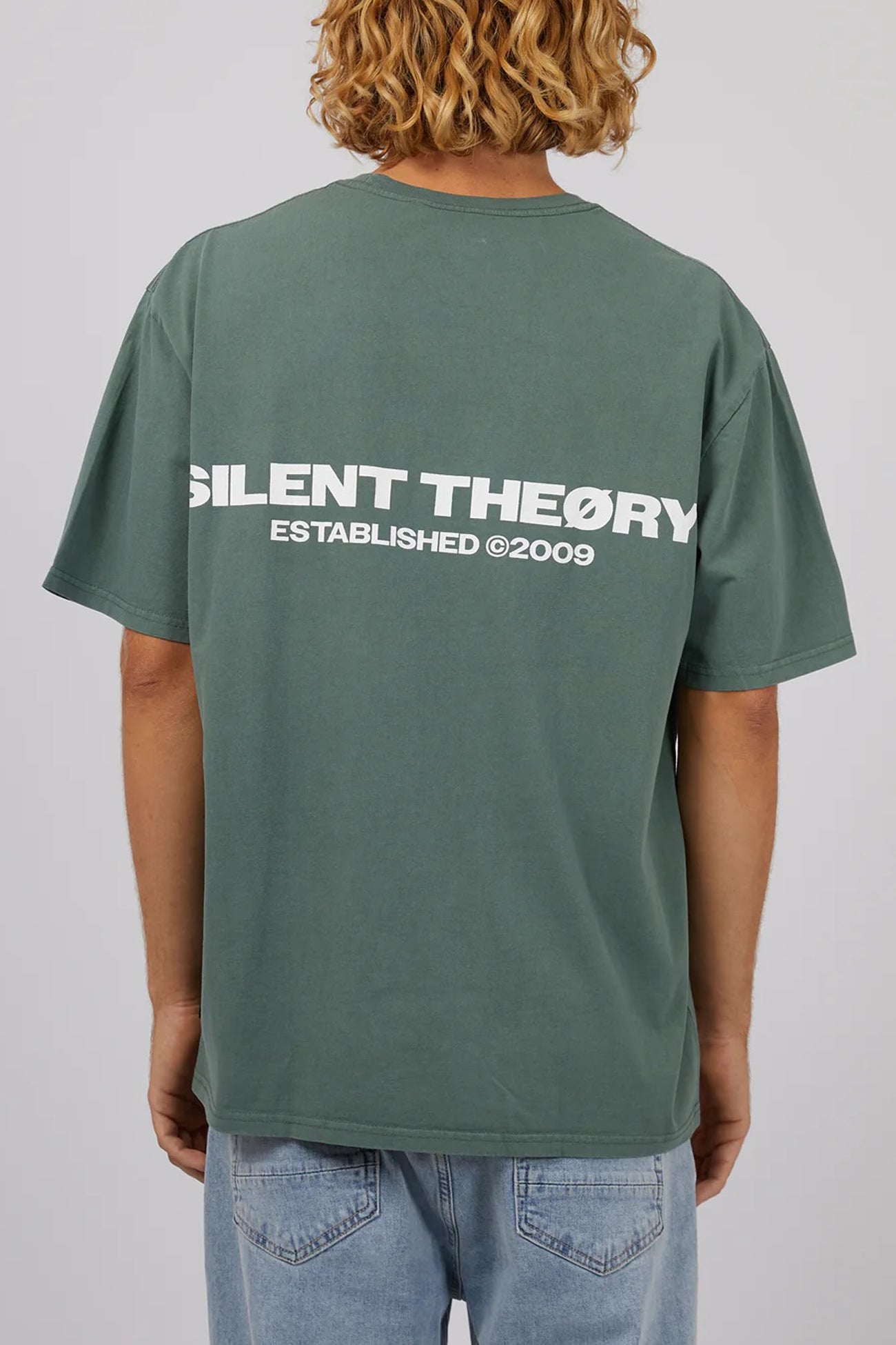 Essential Theory Tee Green