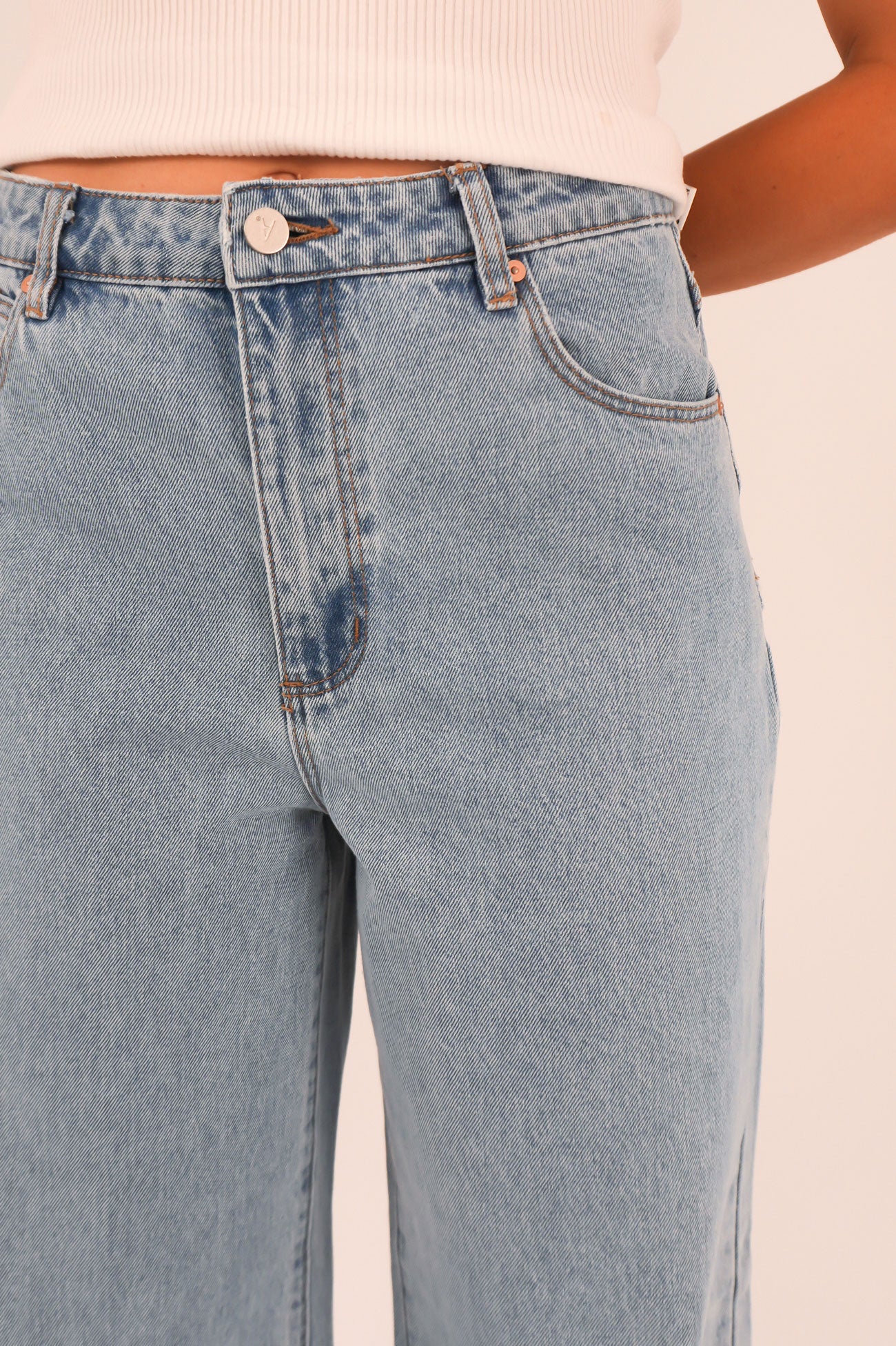 A 94 Super Wide Jean Loretta