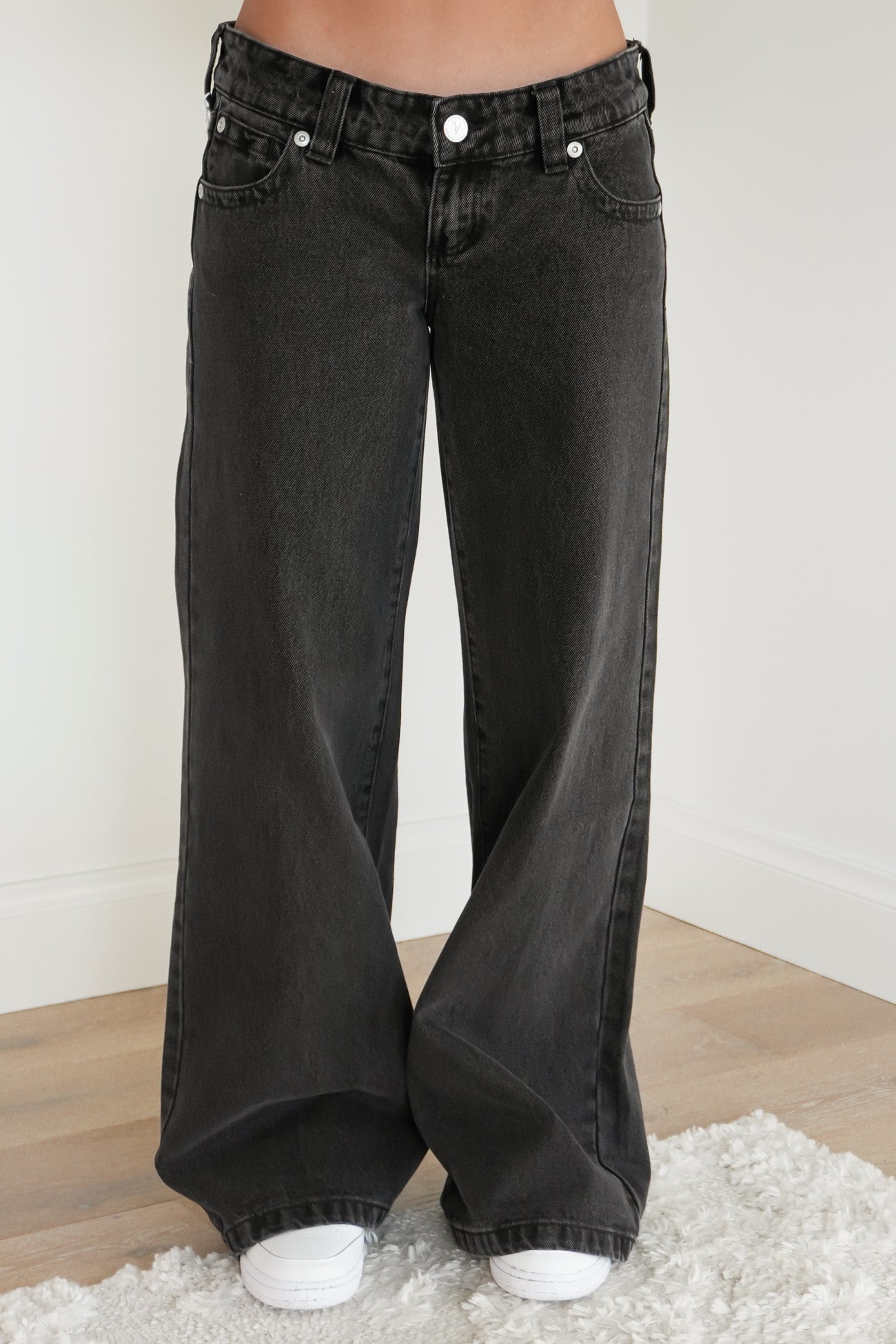 A 00 Wide Jean Heidi RCY