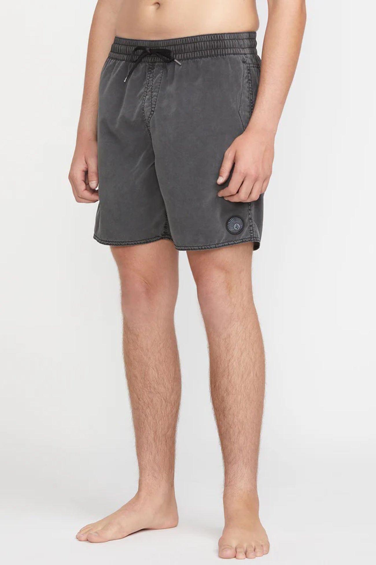 Center Trunk 17 Black