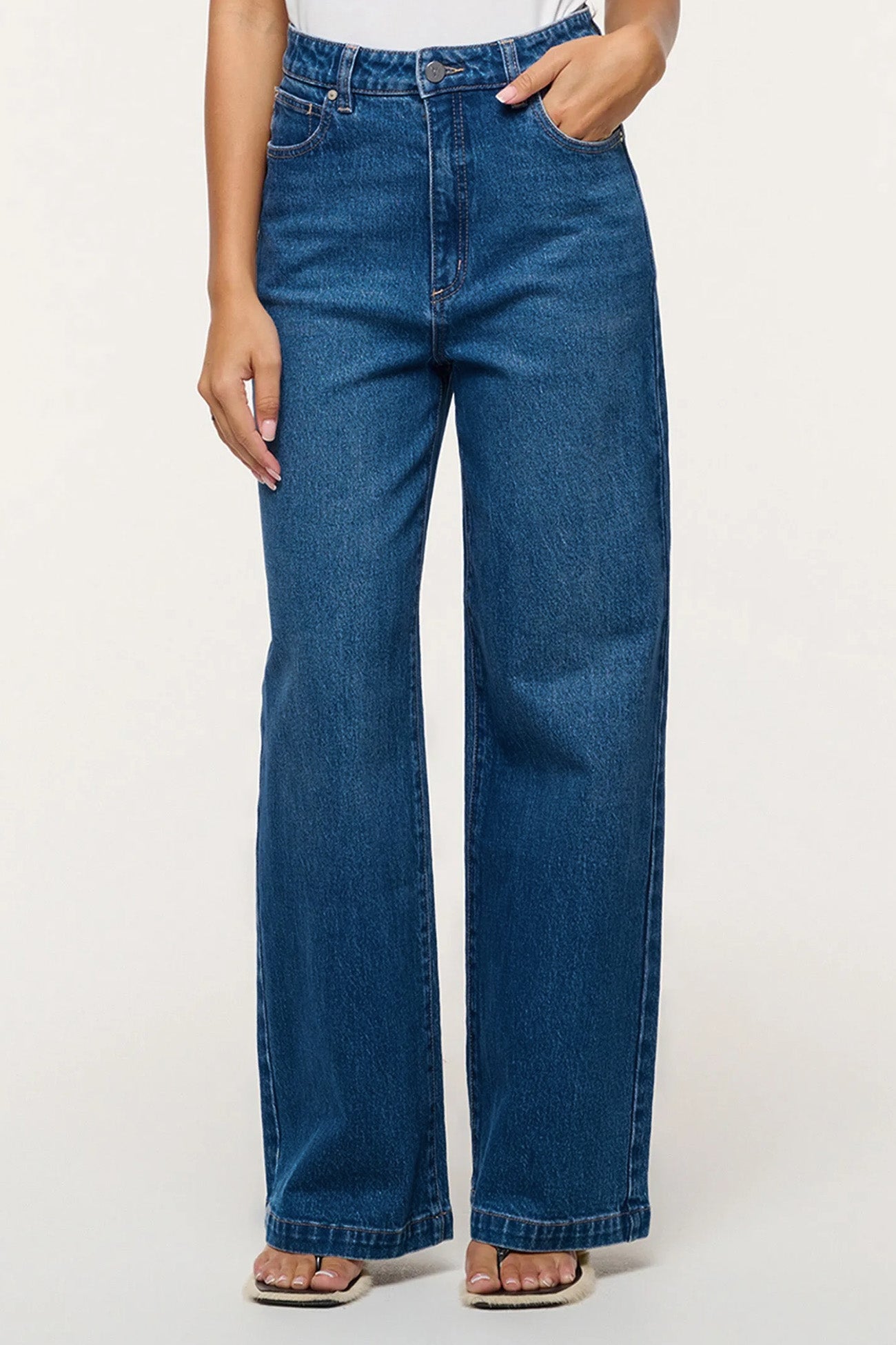 A 94 Wide Petite Jean Ivy