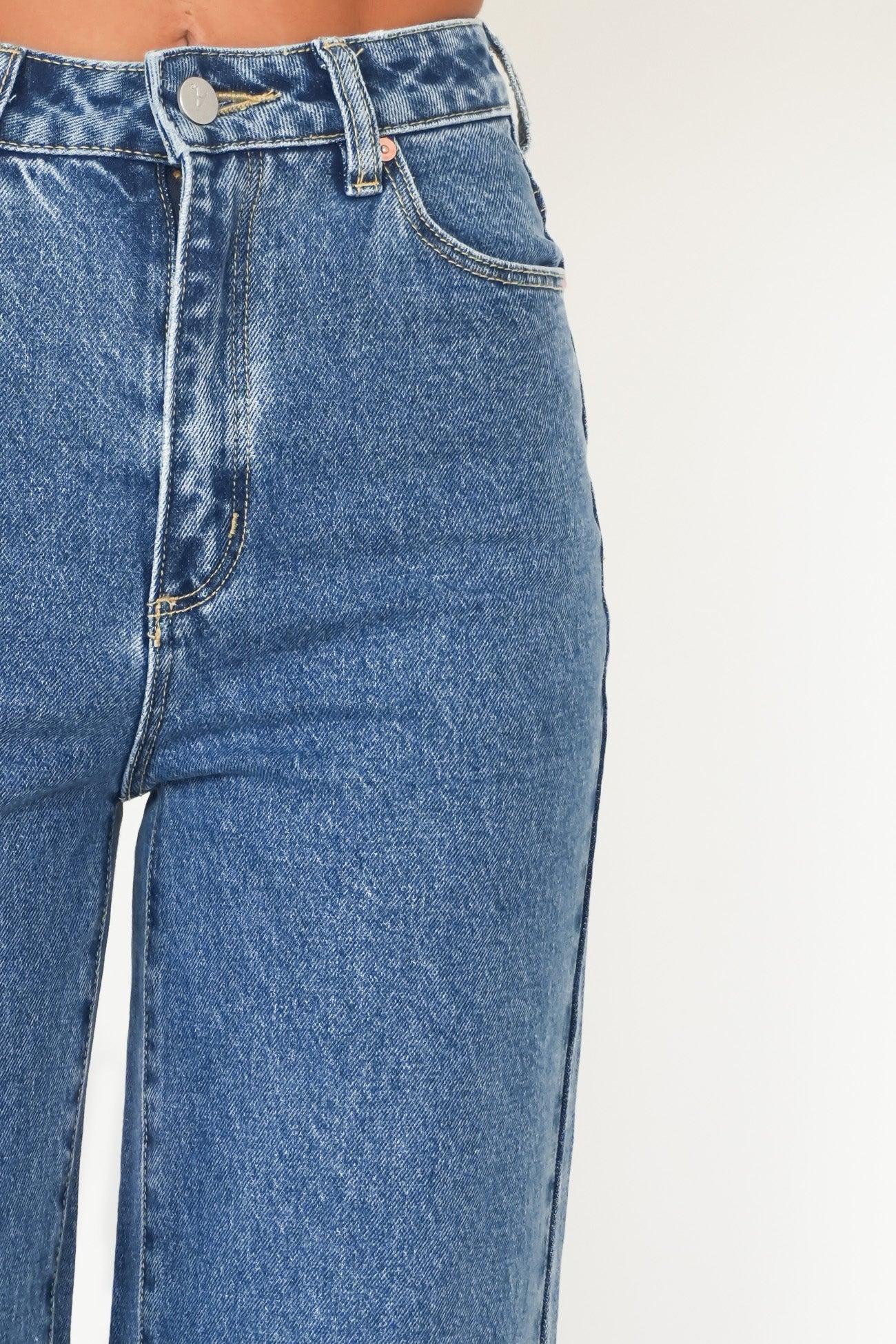 A 94 High & Wide Jean Eva Organic