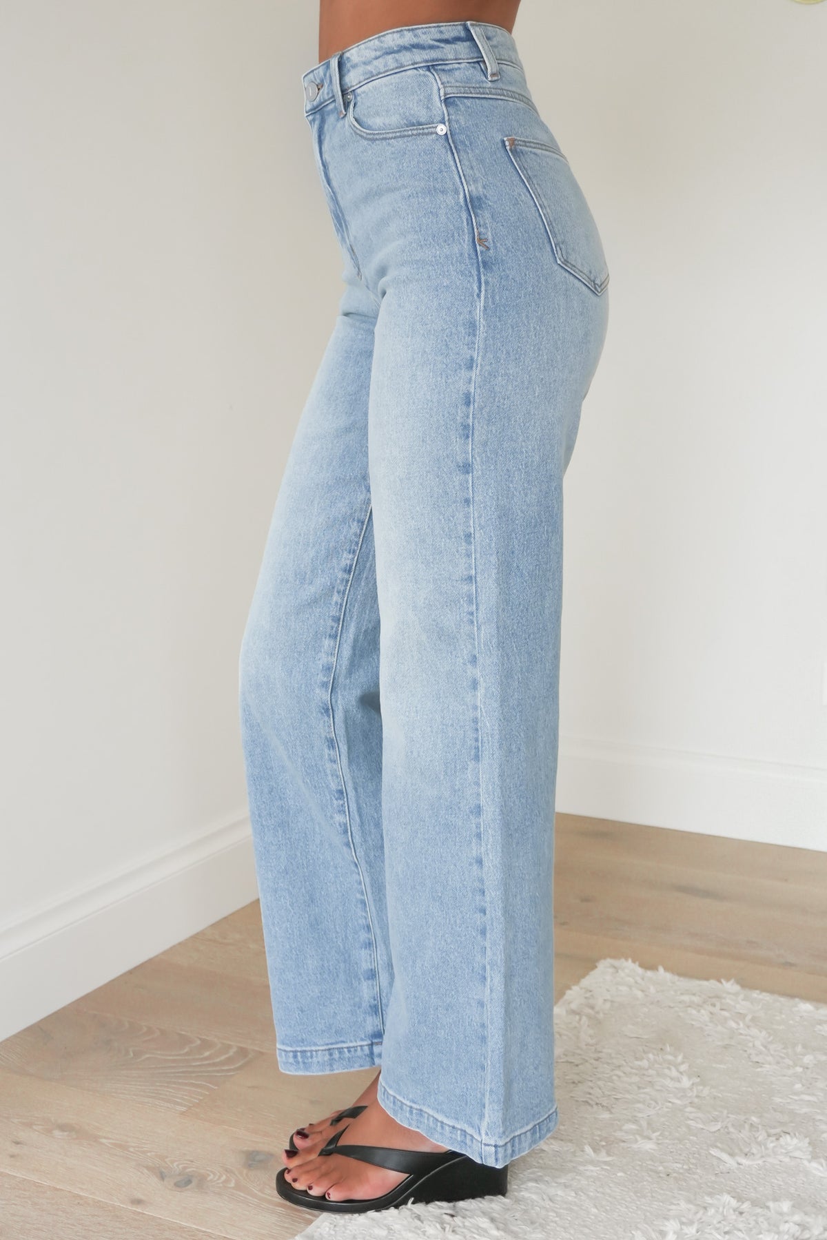 A 94 High & Wide Jean Karlie