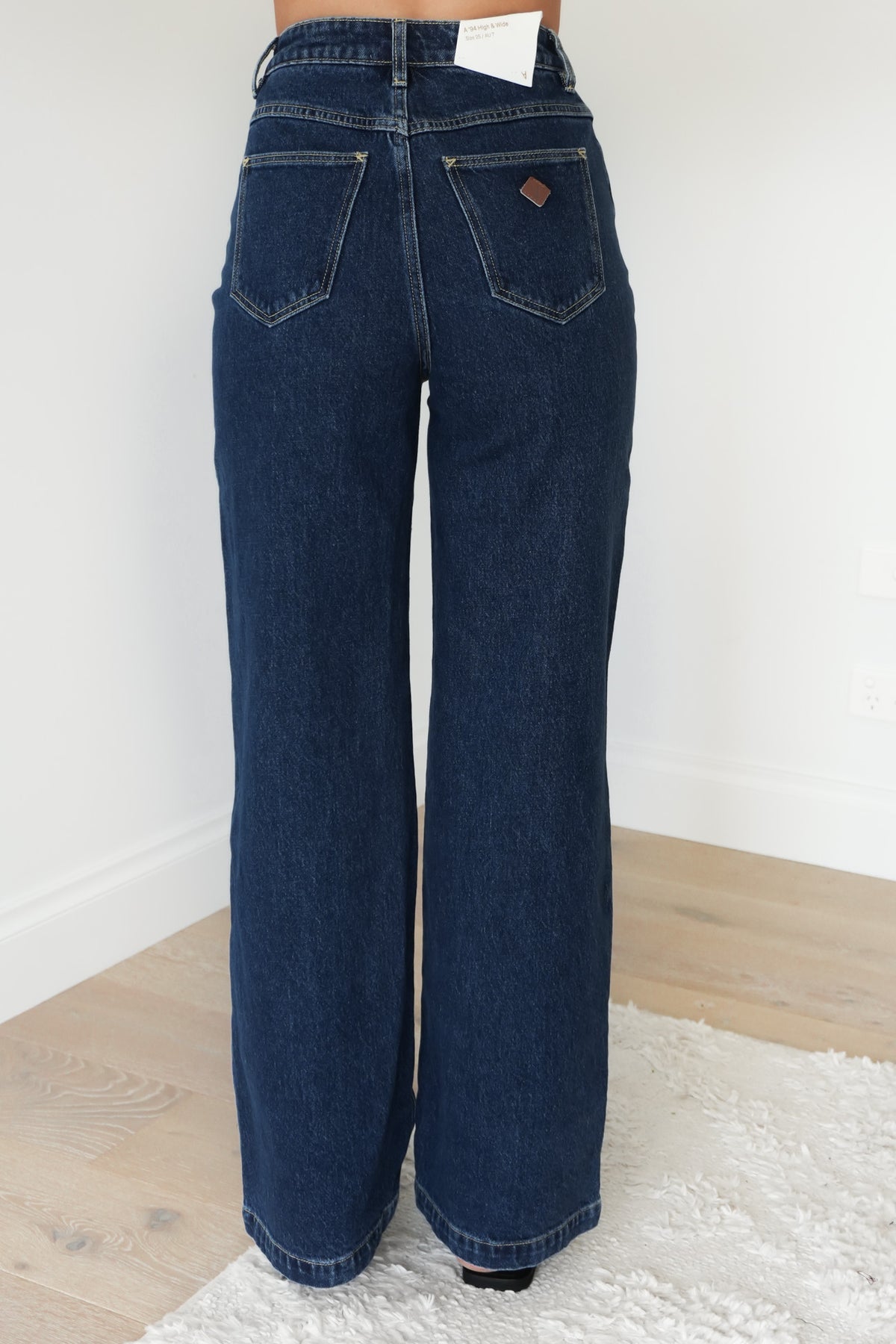 A 94 High & Wide Jean Tara