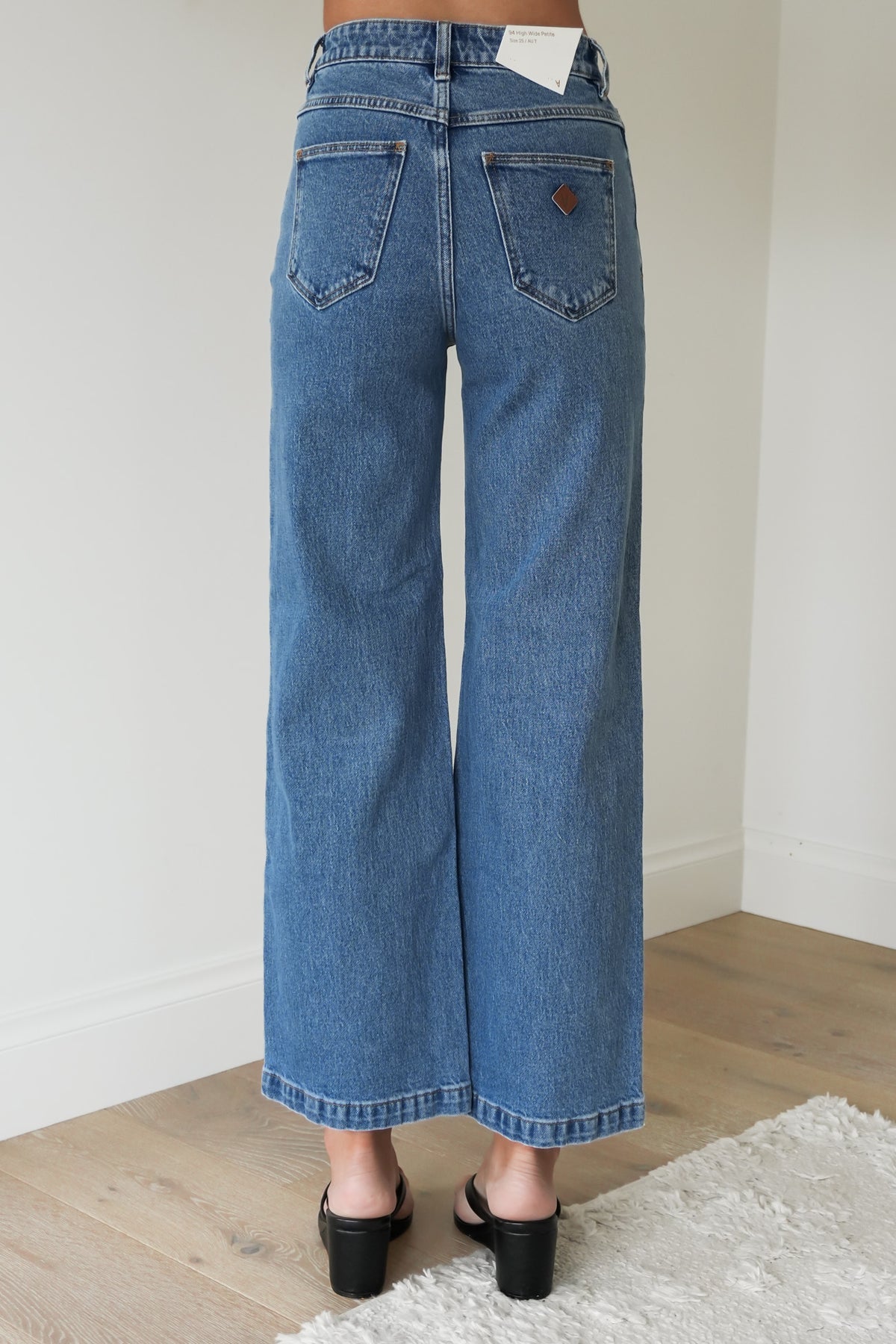 A 94 High & Wide Petite Jean Debbie