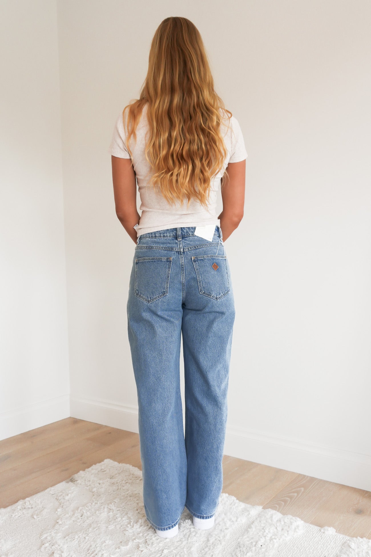 A 95 Baggy Petite Jean Gigi
