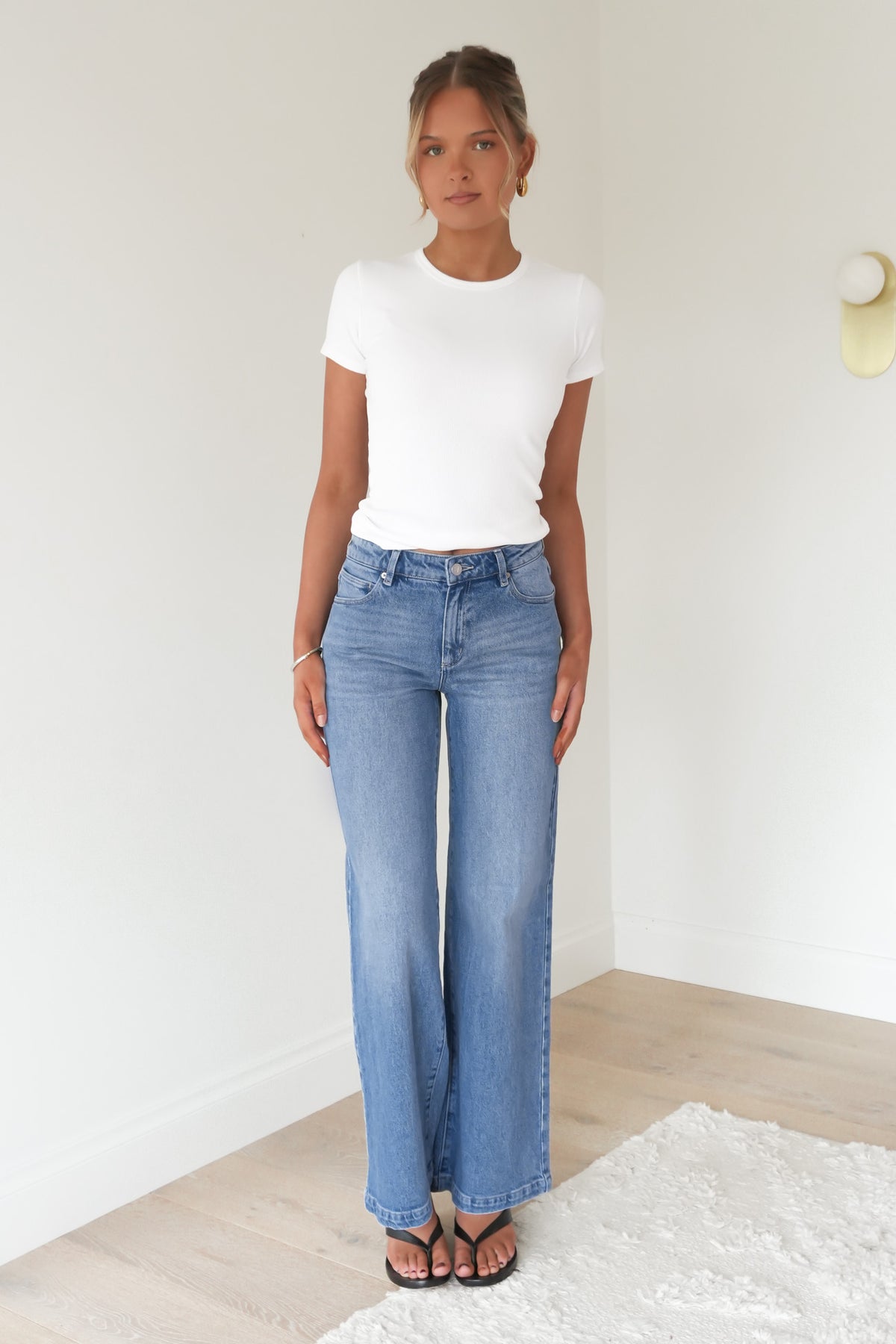 A 95 Mid & Wide Jean Maya