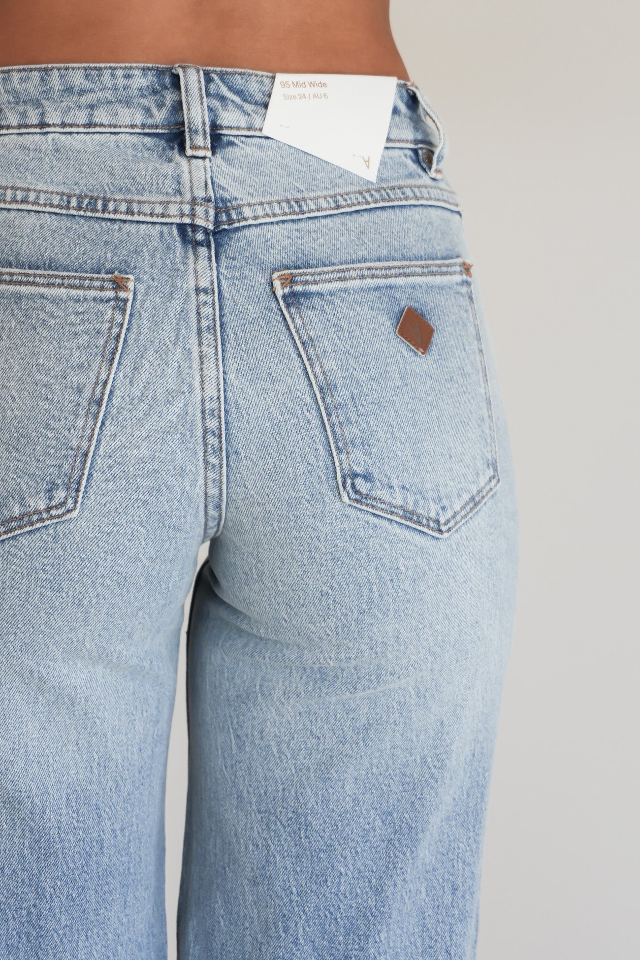 A 95 Wide Jean Stevie
