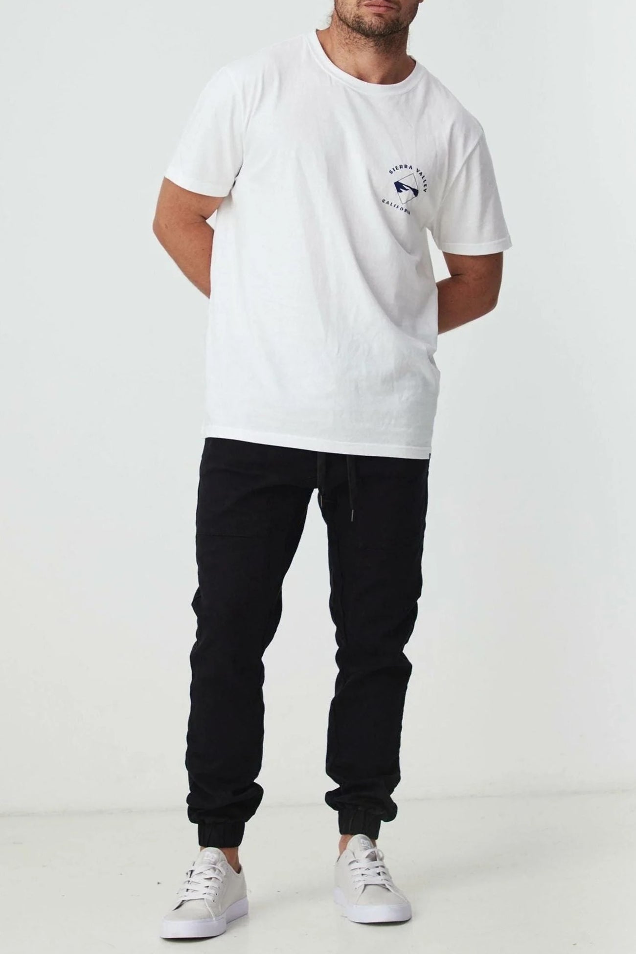 James Jogger Pant Black