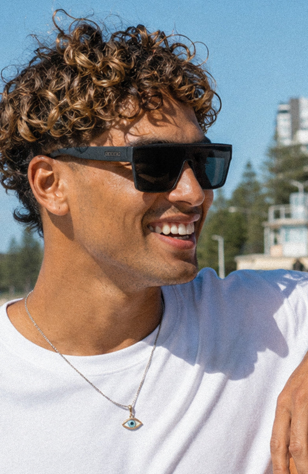 Voodoo Matte Black // Grey Lens