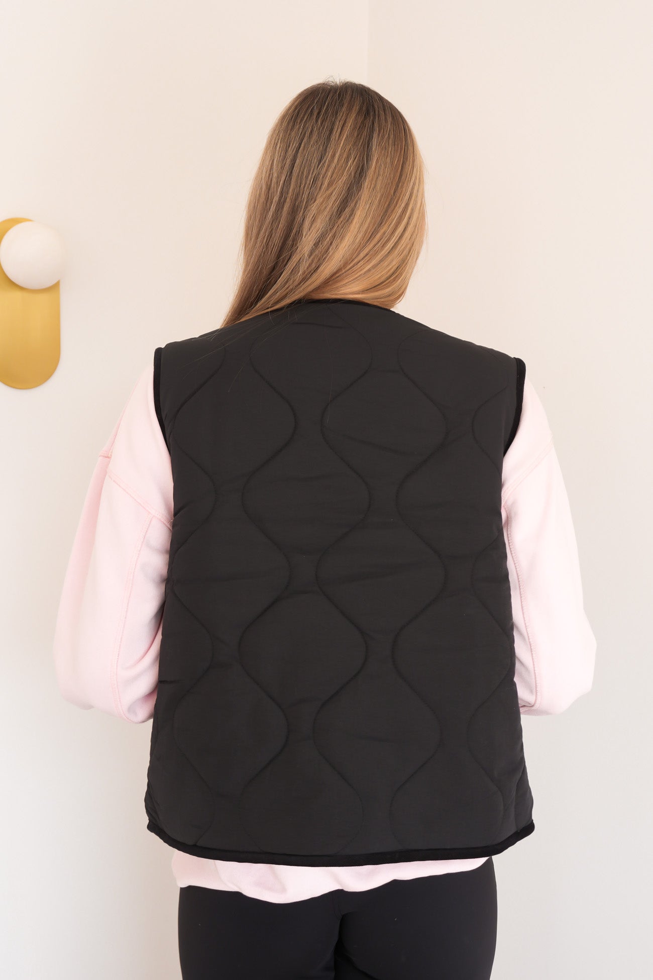 Alberta Vest Black