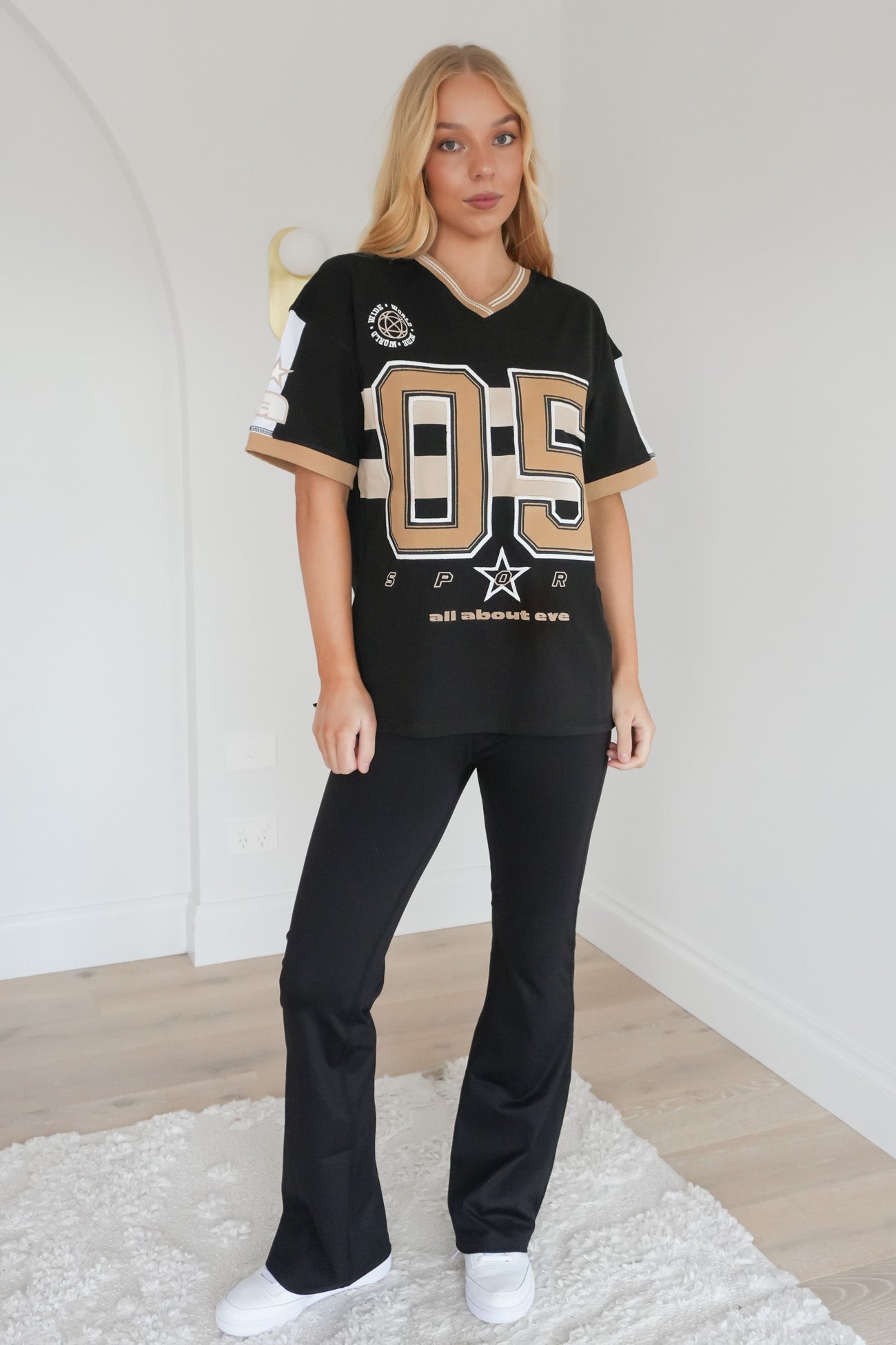 Allstar V-Neck Tee Washed Black